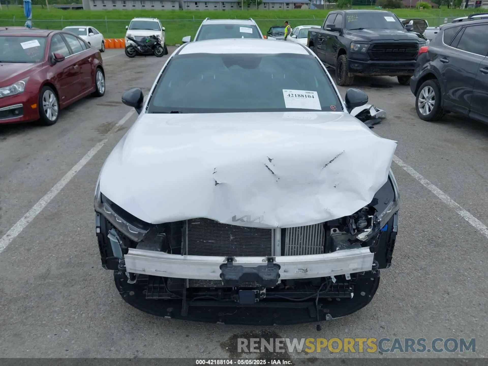 13 Photograph of a damaged car 5XXG64J2XPG218721 KIA K5 2023