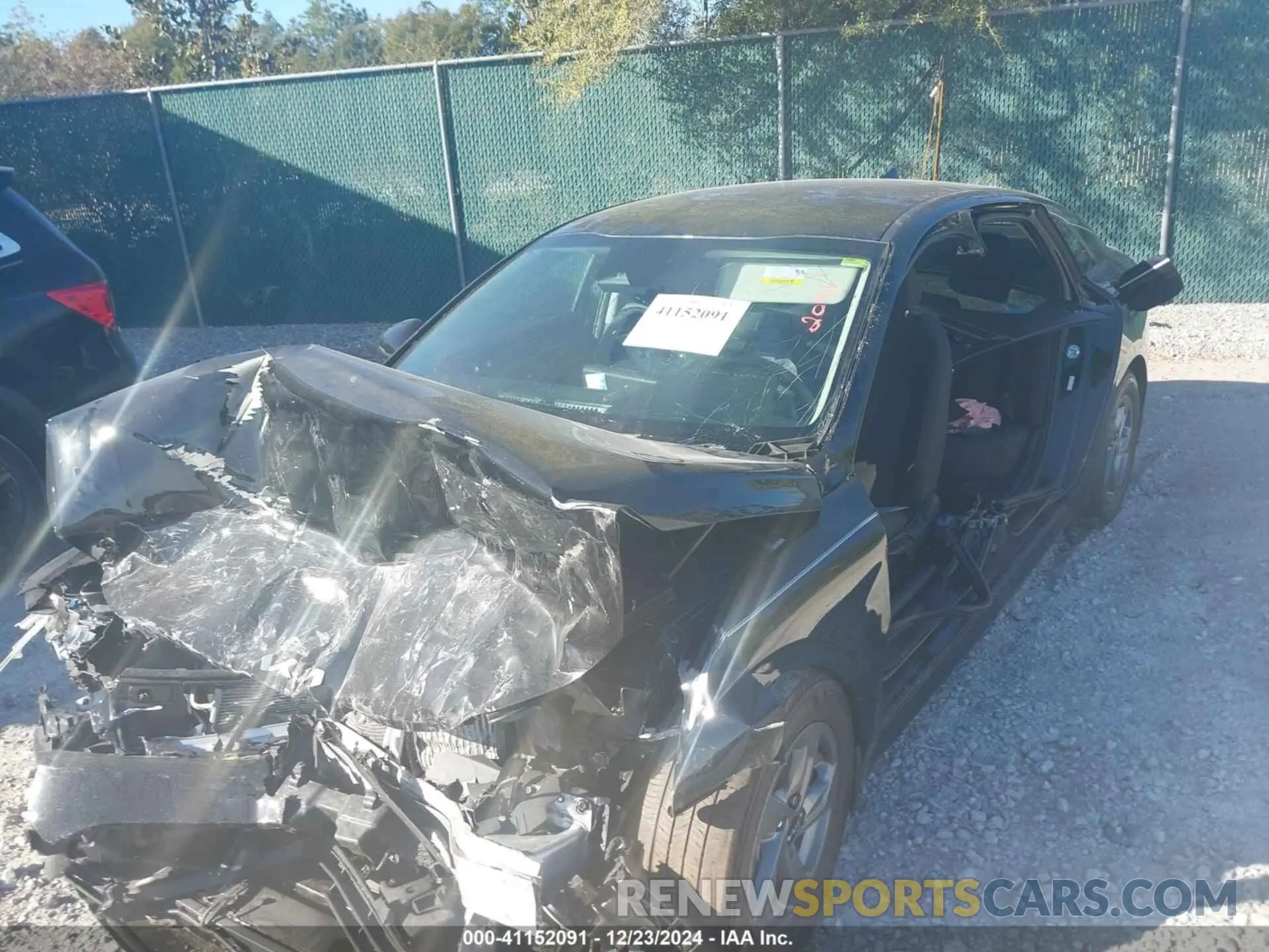2 Photograph of a damaged car 5XXG14J25RG254155 KIA K5 2024