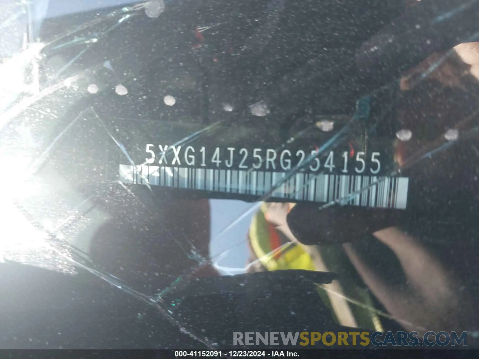 9 Photograph of a damaged car 5XXG14J25RG254155 KIA K5 2024
