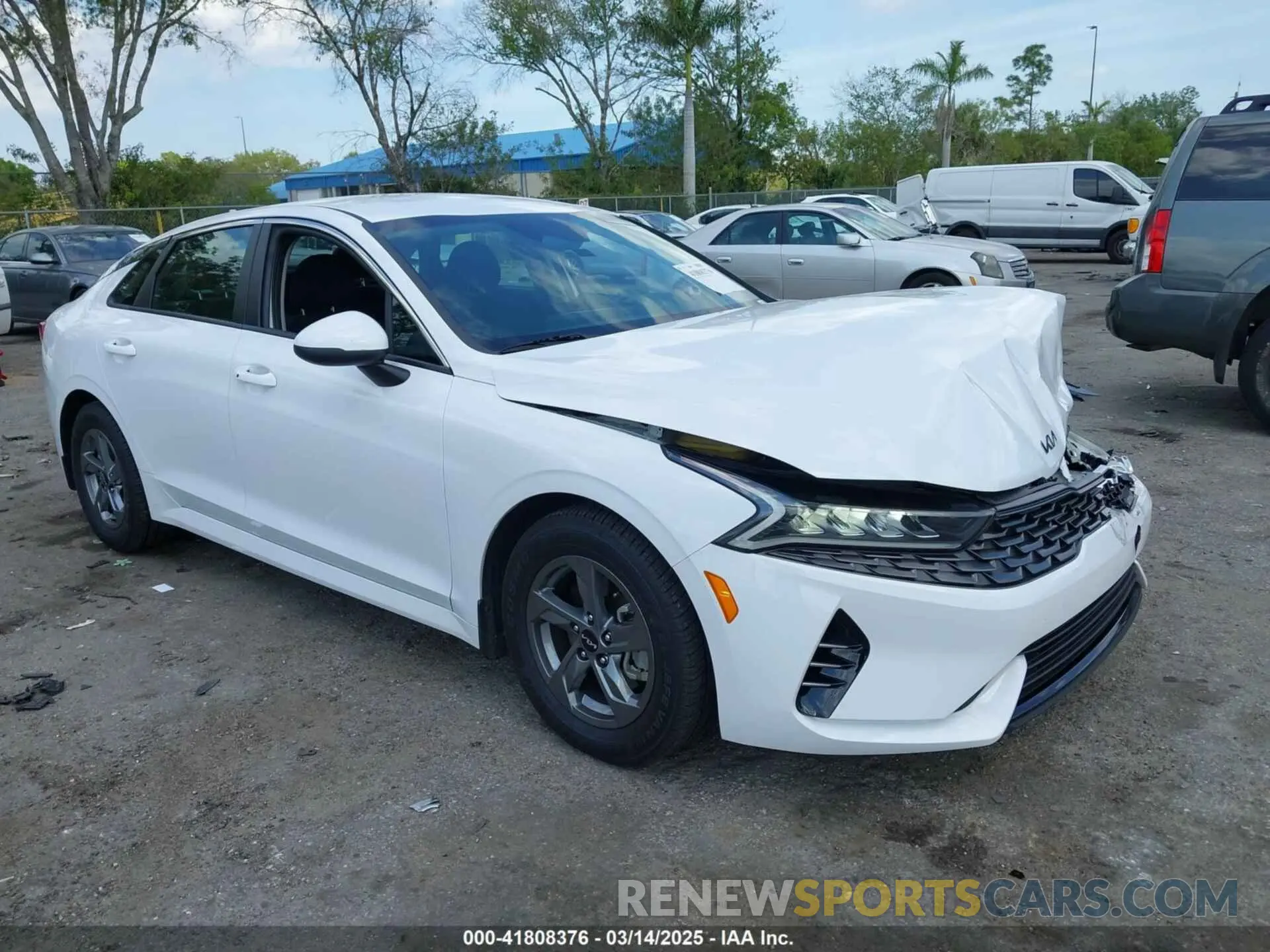 1 Photograph of a damaged car 5XXG14J27RG248700 KIA K5 2024