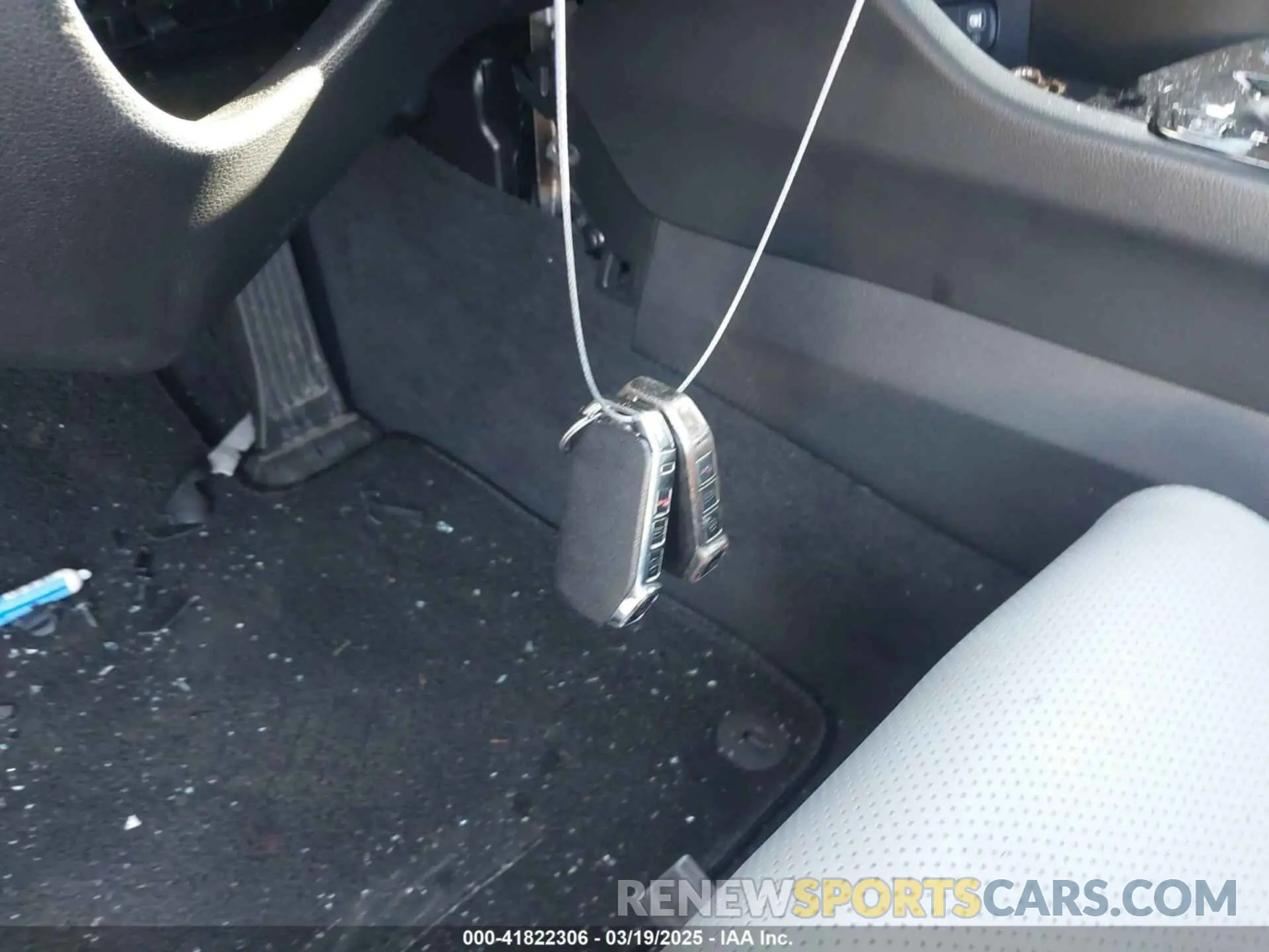 11 Photograph of a damaged car 5XXG34J25RG246440 KIA K5 2024