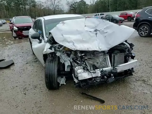 10 Photograph of a damaged car 5XXG64J20RG240827 KIA K5 2024