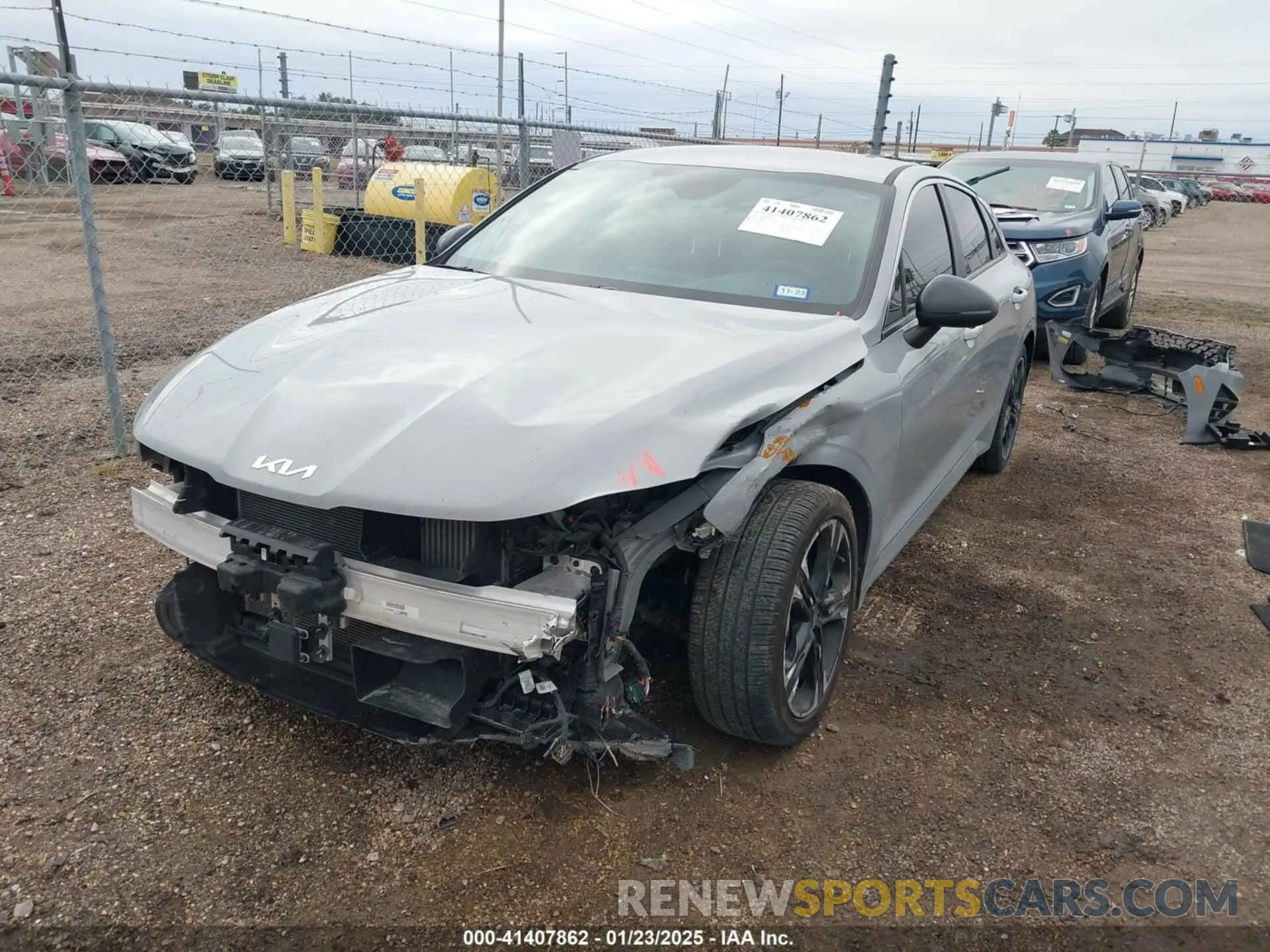 2 Photograph of a damaged car 5XXG64J20RG256798 KIA K5 2024