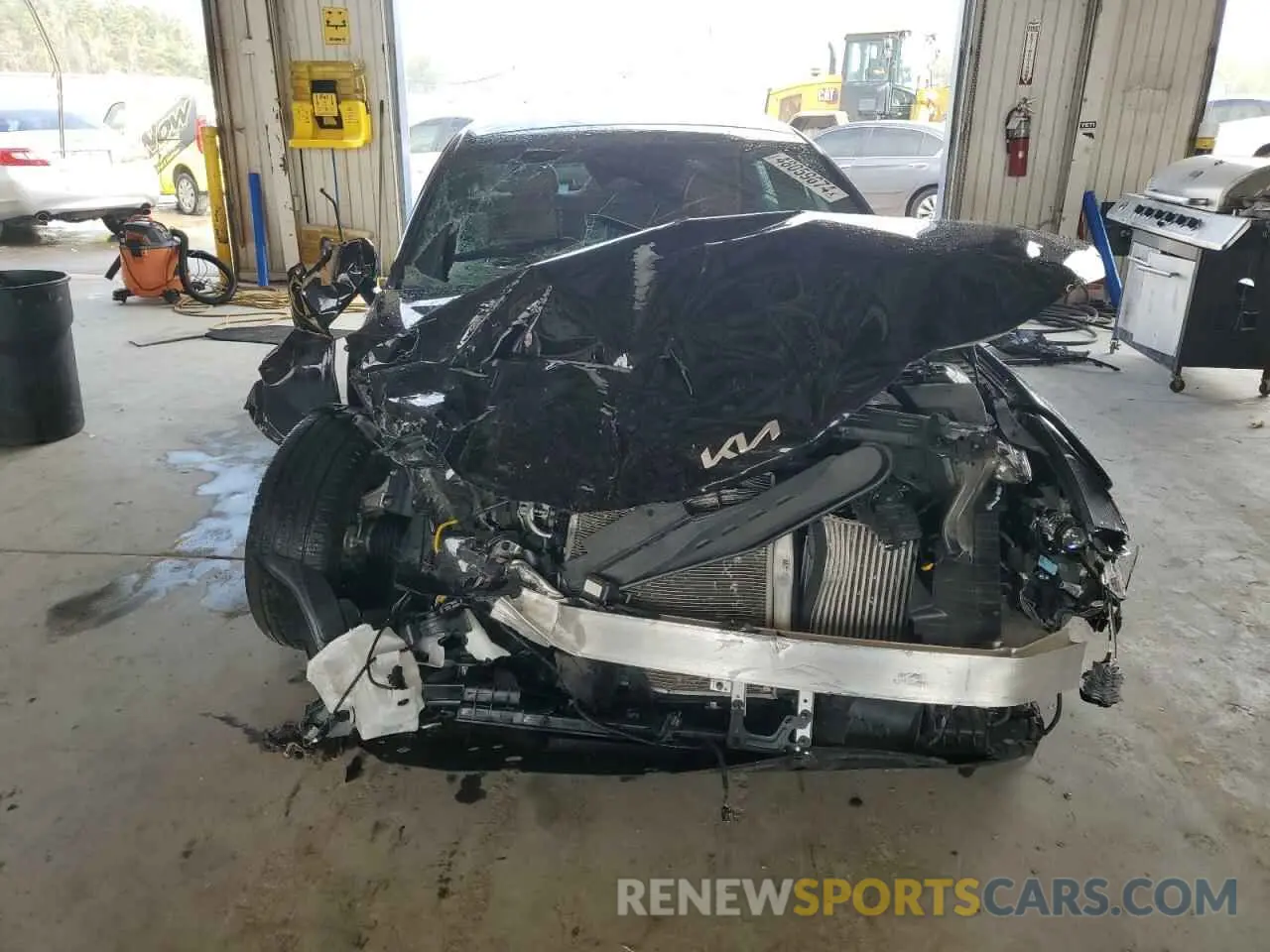 5 Photograph of a damaged car 5XXG64J21RG236706 KIA K5 2024