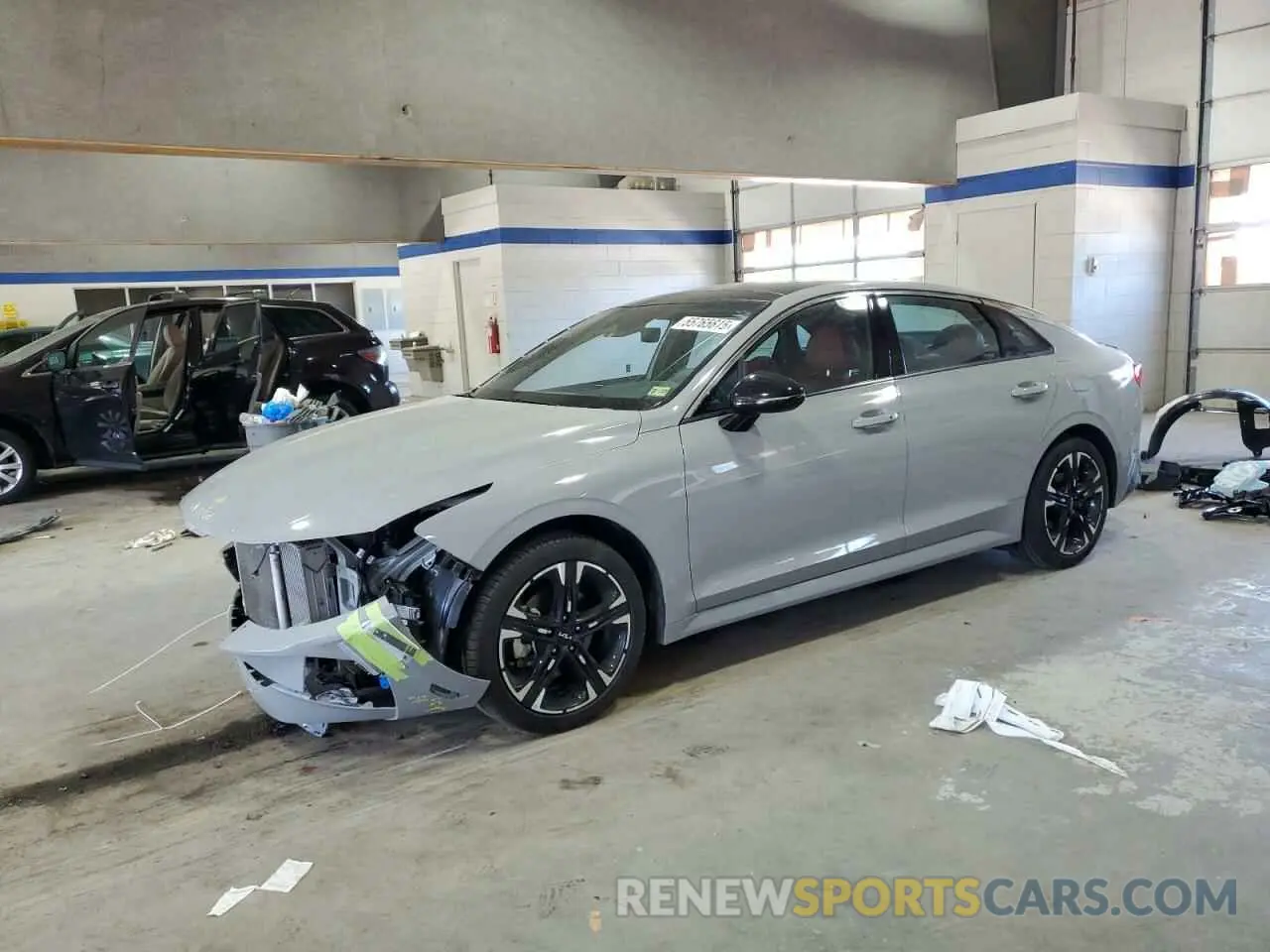 1 Photograph of a damaged car 5XXG64J21RG242280 KIA K5 2024