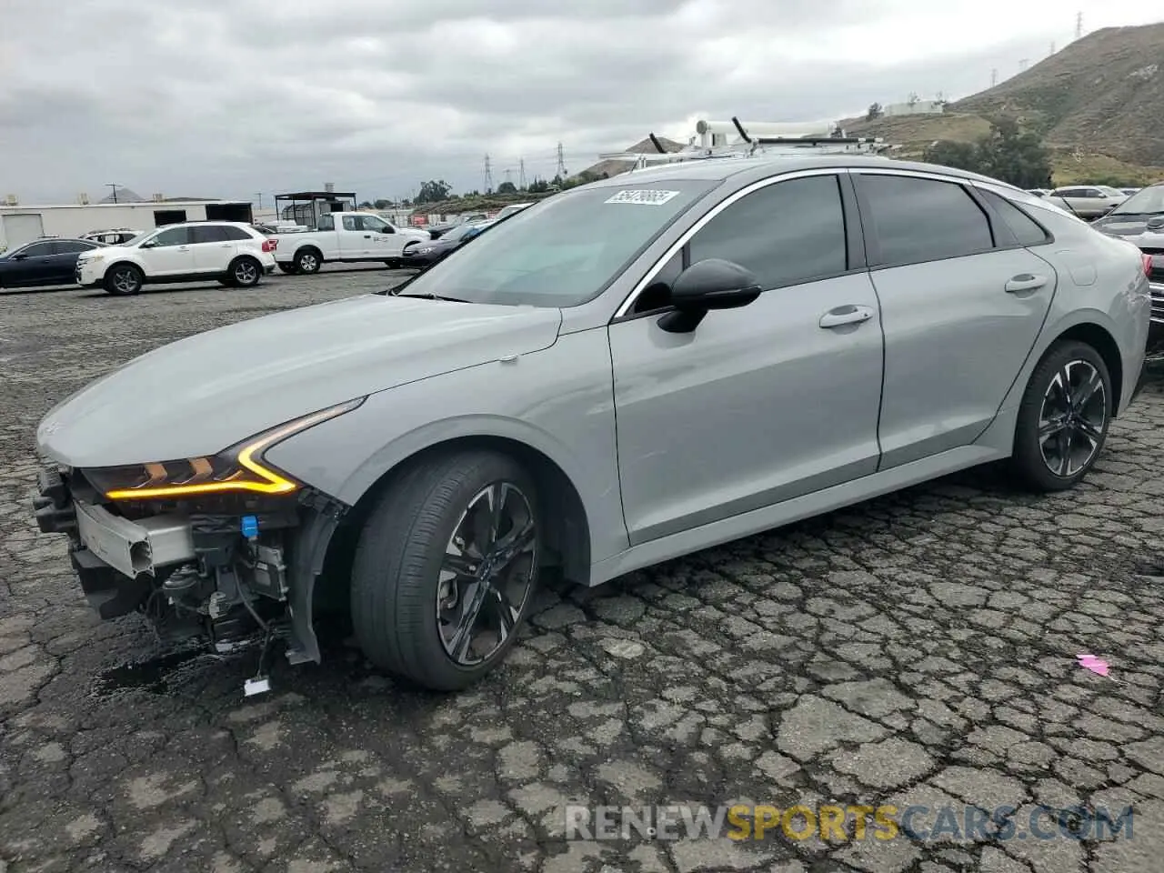 1 Photograph of a damaged car 5XXG64J21RG262769 KIA K5 2024