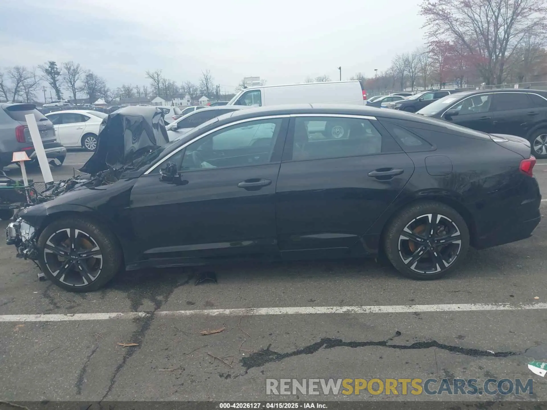 14 Photograph of a damaged car 5XXG64J22RG257080 KIA K5 2024