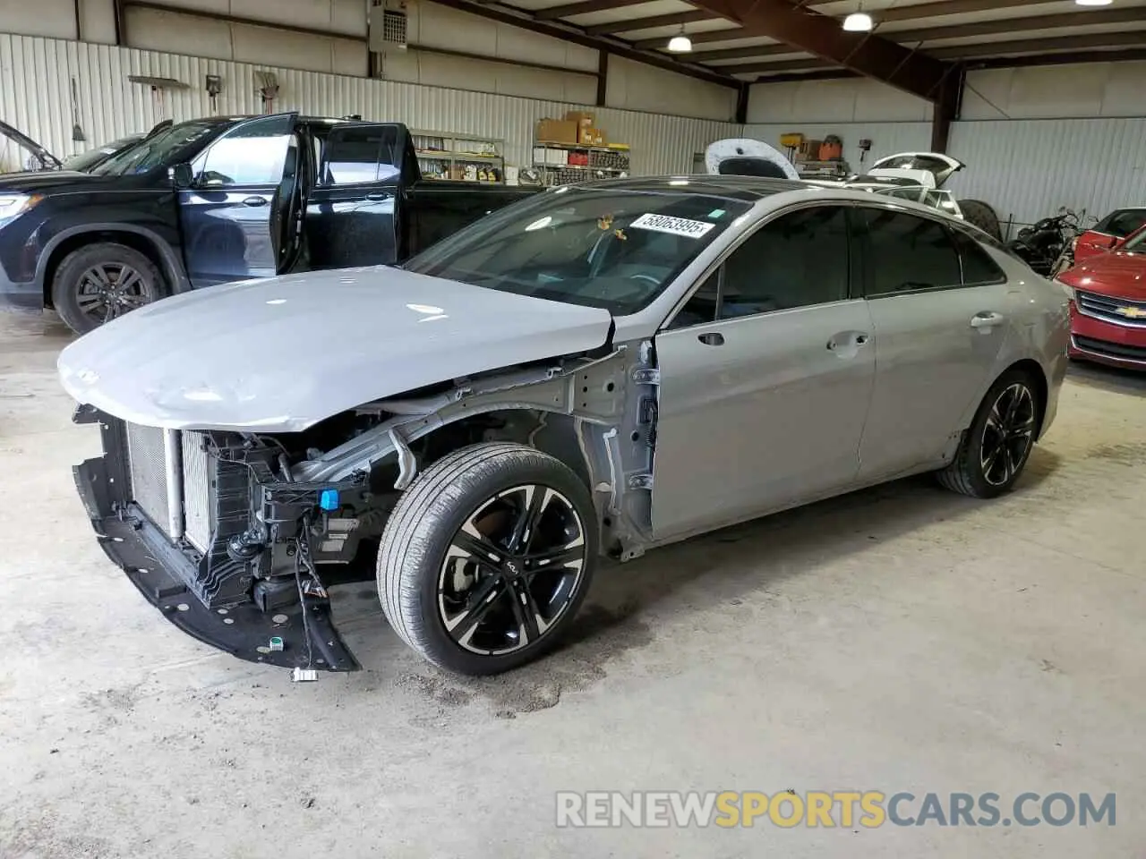 1 Photograph of a damaged car 5XXG64J23RG257671 KIA K5 2024