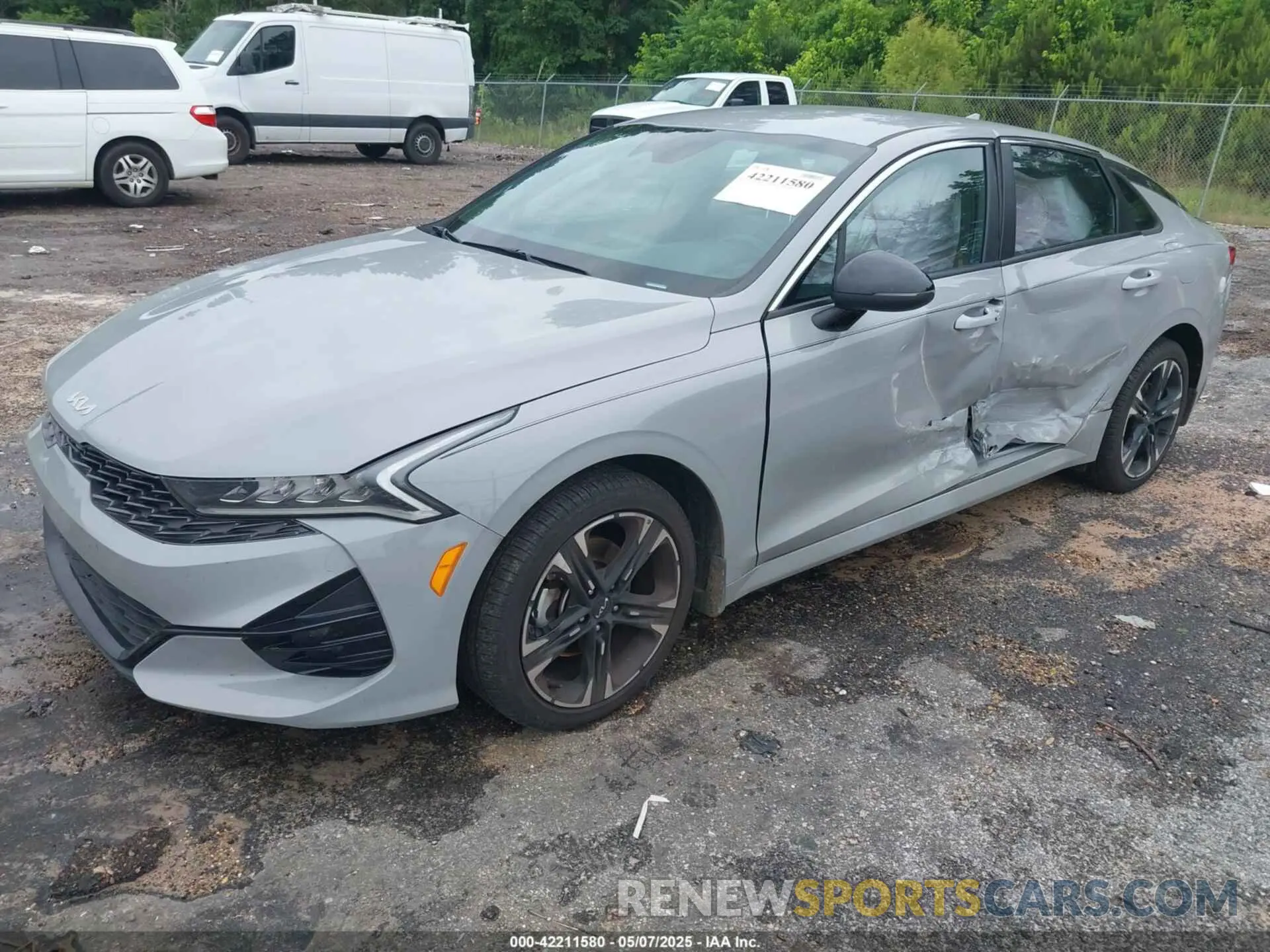 2 Photograph of a damaged car 5XXG64J23RG266497 KIA K5 2024