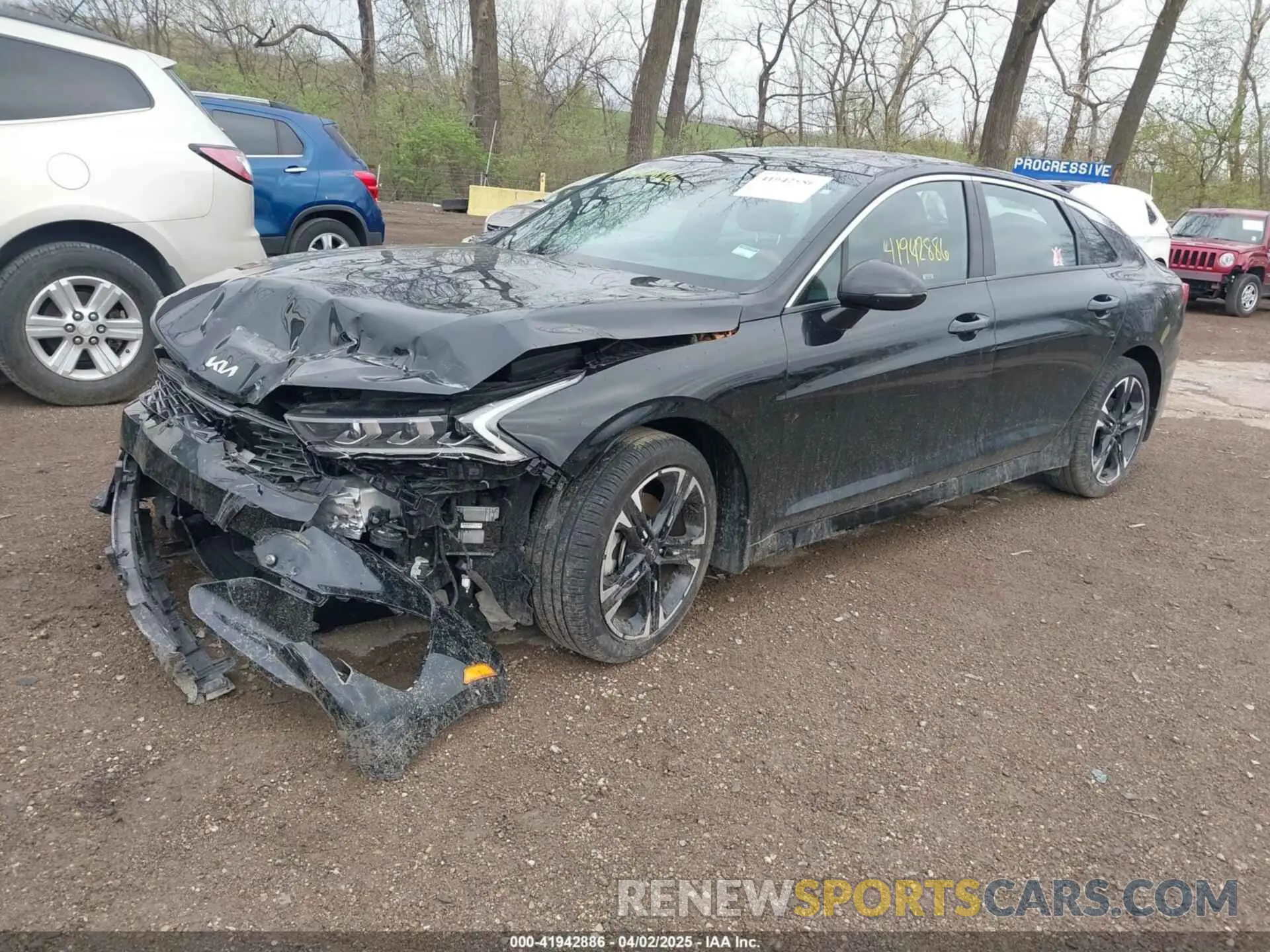 2 Photograph of a damaged car 5XXG64J24RG228437 KIA K5 2024