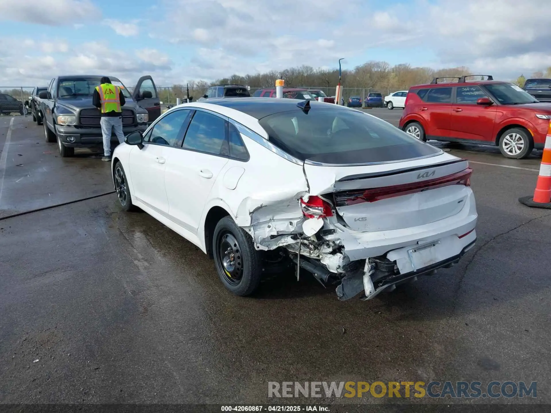 3 Photograph of a damaged car 5XXG64J24RG241785 KIA K5 2024