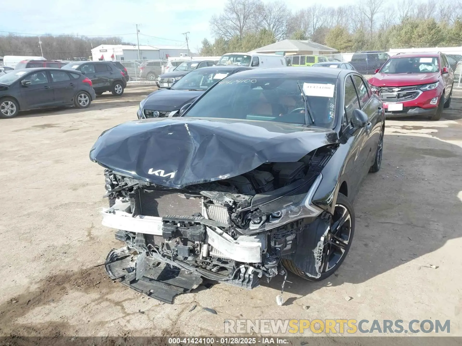 2 Photograph of a damaged car 5XXG64J24RG247893 KIA K5 2024