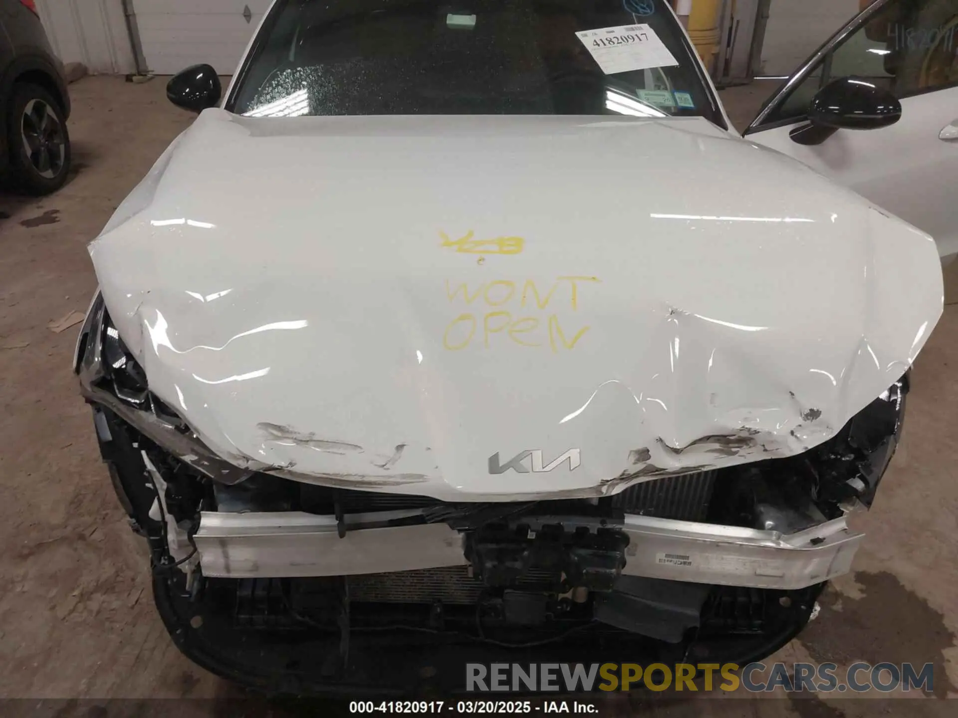 10 Photograph of a damaged car 5XXG64J24RG251037 KIA K5 2024