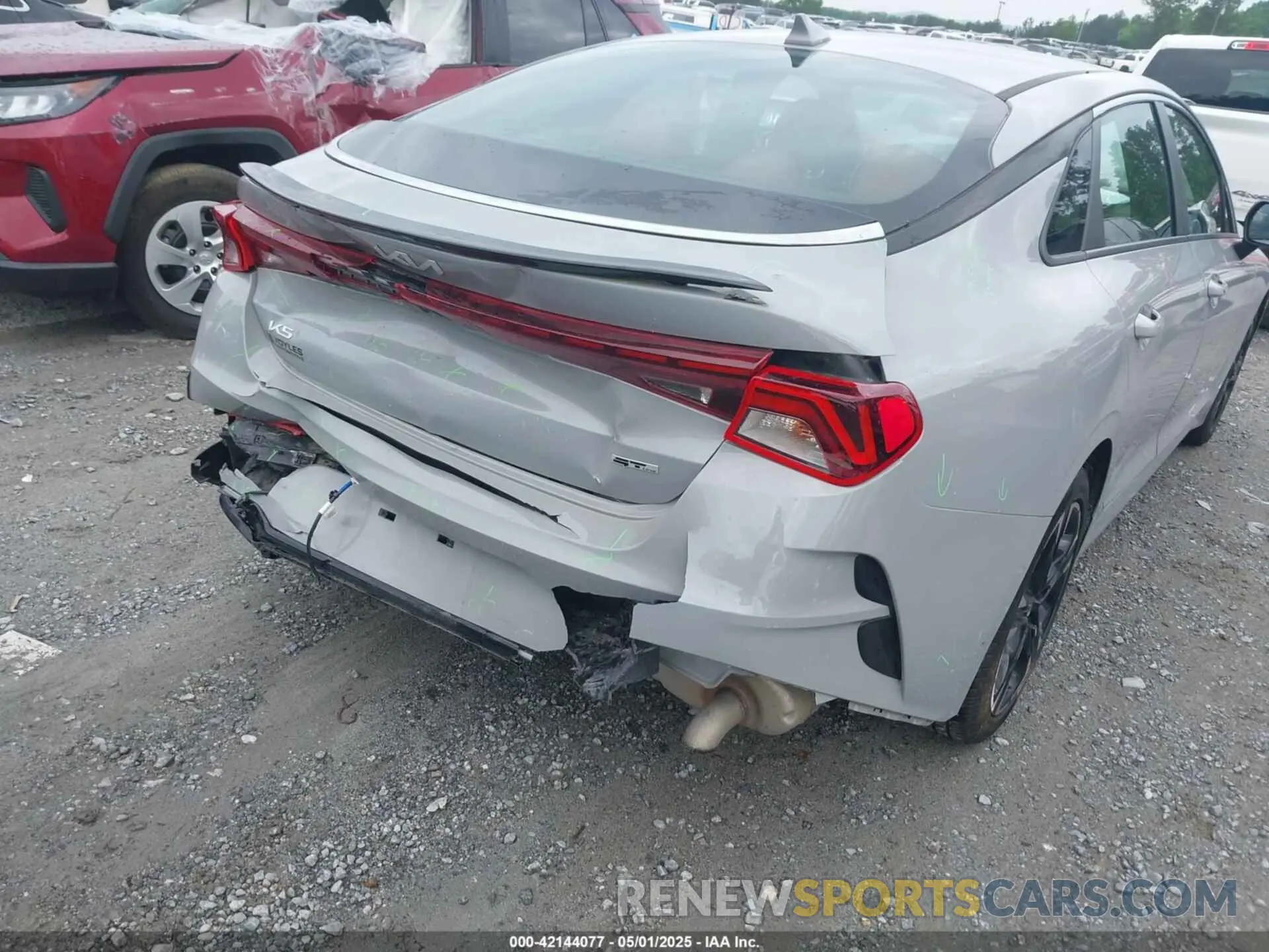 6 Photograph of a damaged car 5XXG64J24RG254133 KIA K5 2024