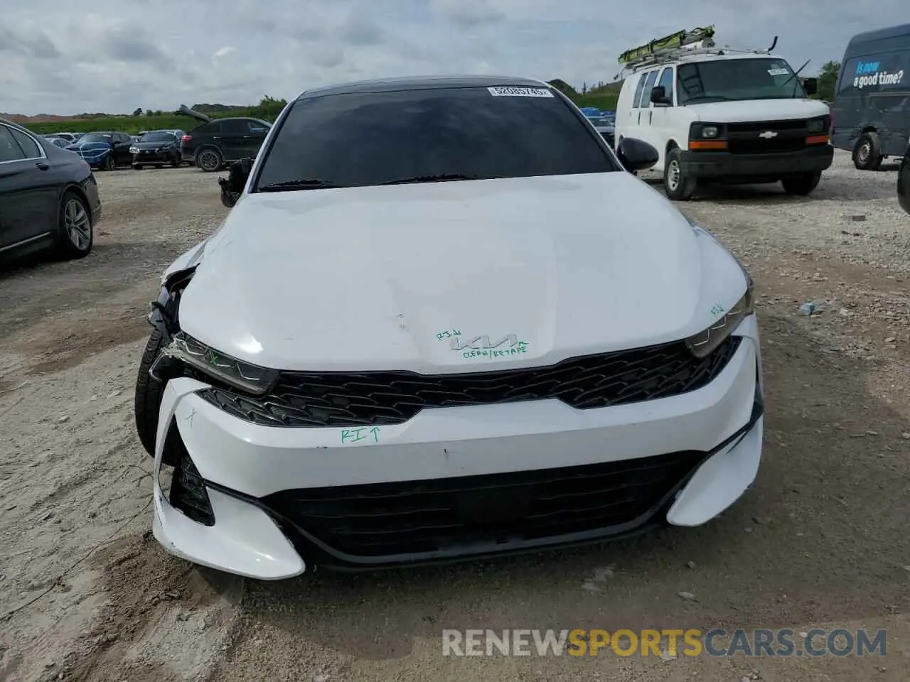 5 Photograph of a damaged car 5XXG64J26RG240394 KIA K5 2024