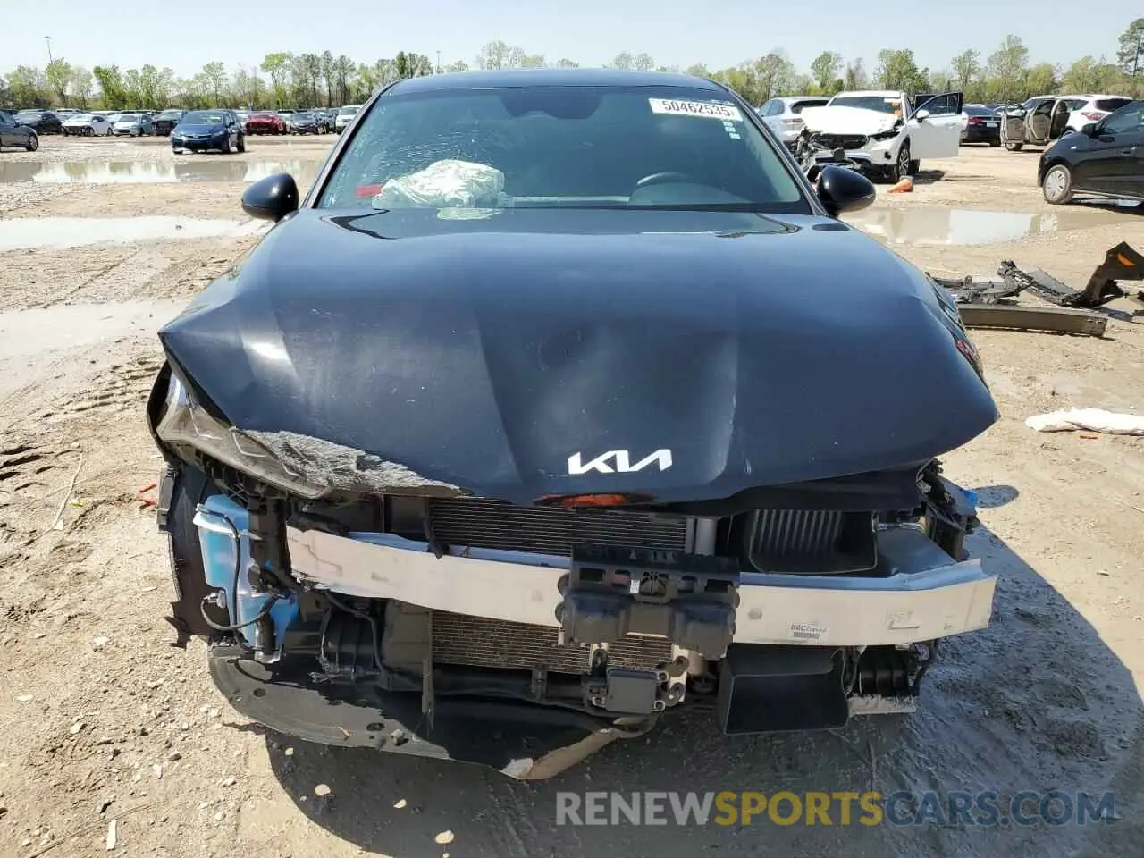 5 Photograph of a damaged car 5XXG64J27RG229257 KIA K5 2024