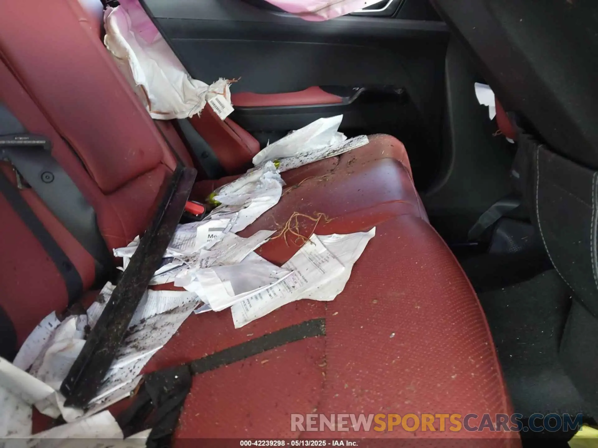 8 Photograph of a damaged car 5XXG64J28RG230692 KIA K5 2024