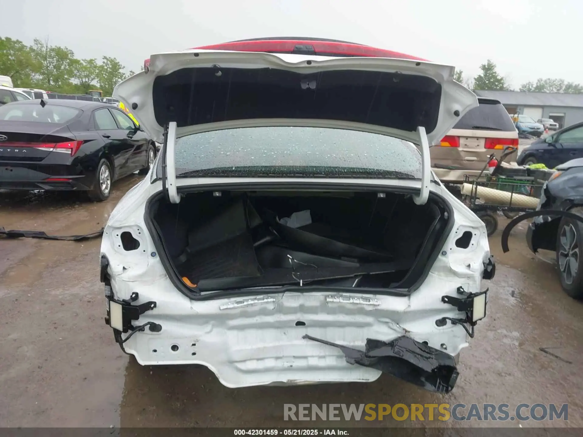 6 Photograph of a damaged car 5XXG64J28RG230854 KIA K5 2024