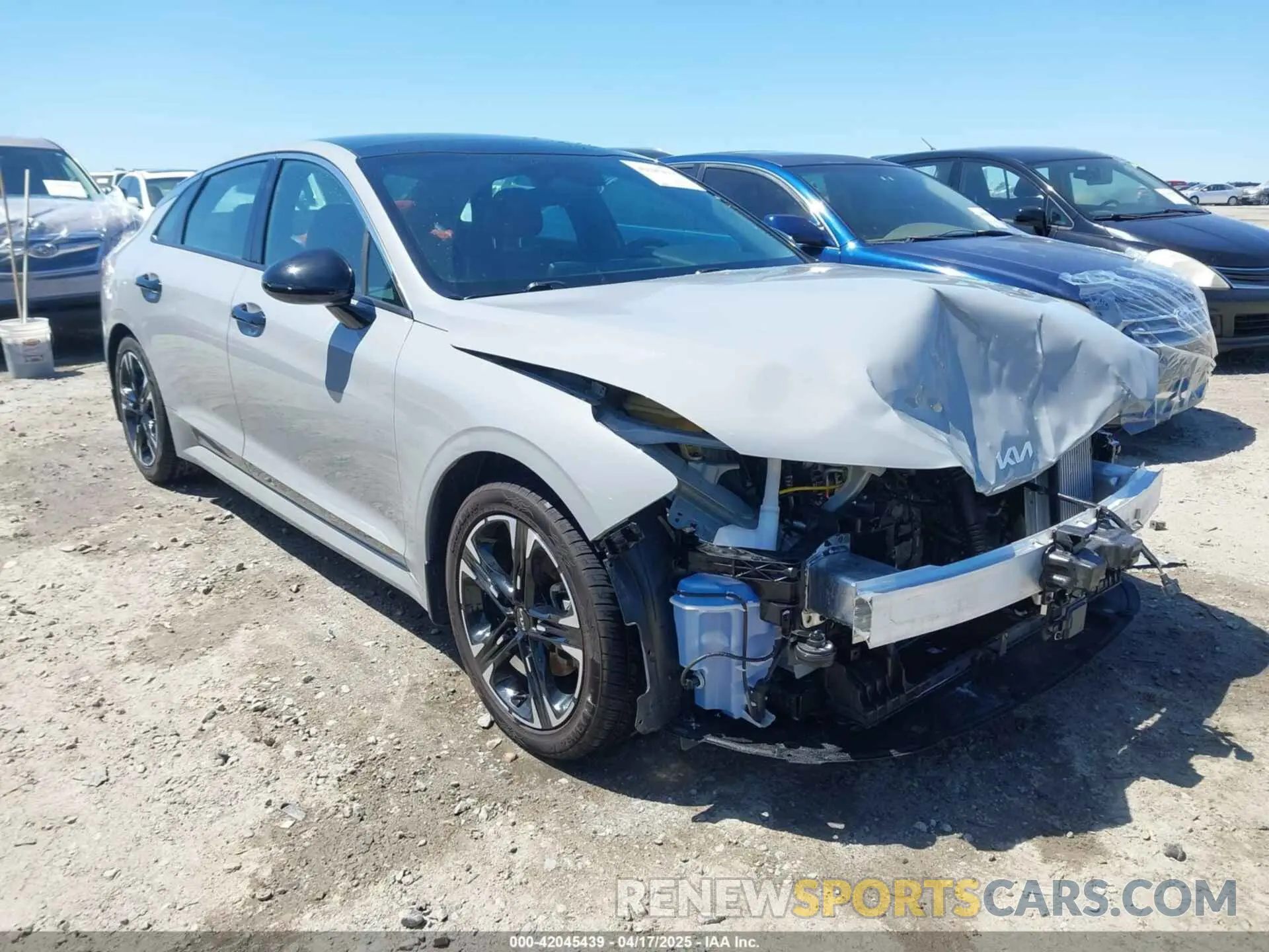 1 Photograph of a damaged car 5XXG64J28RG259514 KIA K5 2024