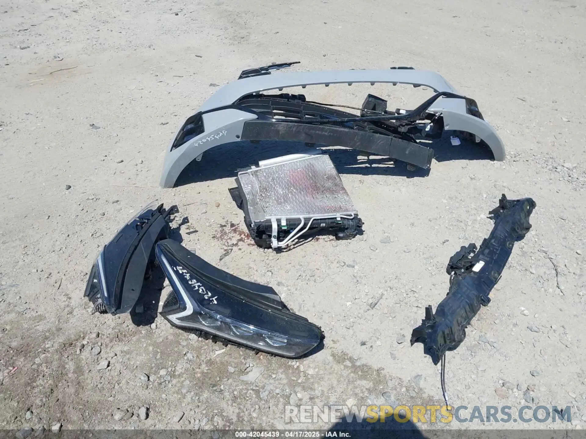 12 Photograph of a damaged car 5XXG64J28RG259514 KIA K5 2024