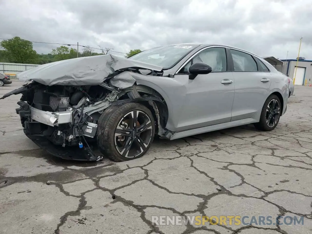 1 Photograph of a damaged car 5XXG64J29RG235304 KIA K5 2024