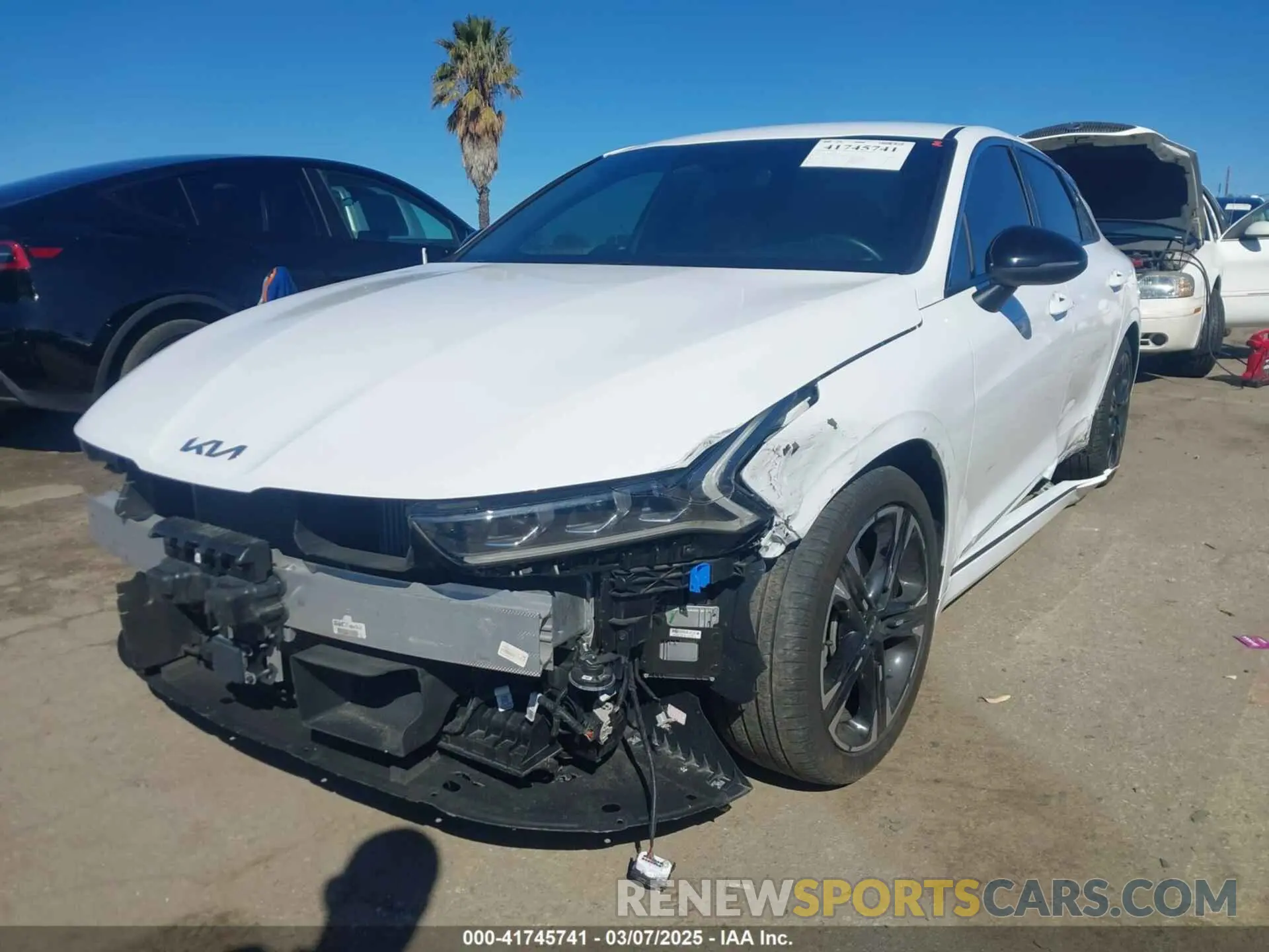 2 Photograph of a damaged car 5XXG64J29RG243841 KIA K5 2024
