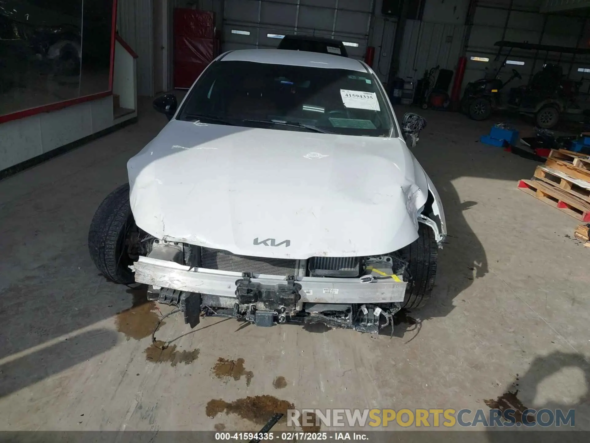 6 Photograph of a damaged car 5XXG64J2XRG239684 KIA K5 2024