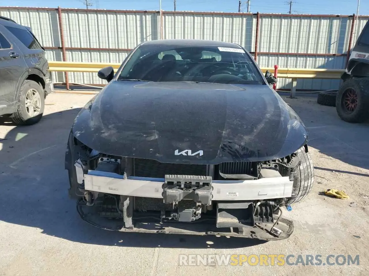 5 Photograph of a damaged car 5XXG64J2XRG253083 KIA K5 2024