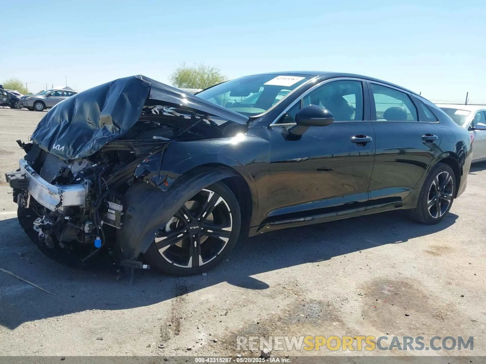 2 Photograph of a damaged car 5XXG64J2XRG263466 KIA K5 2024