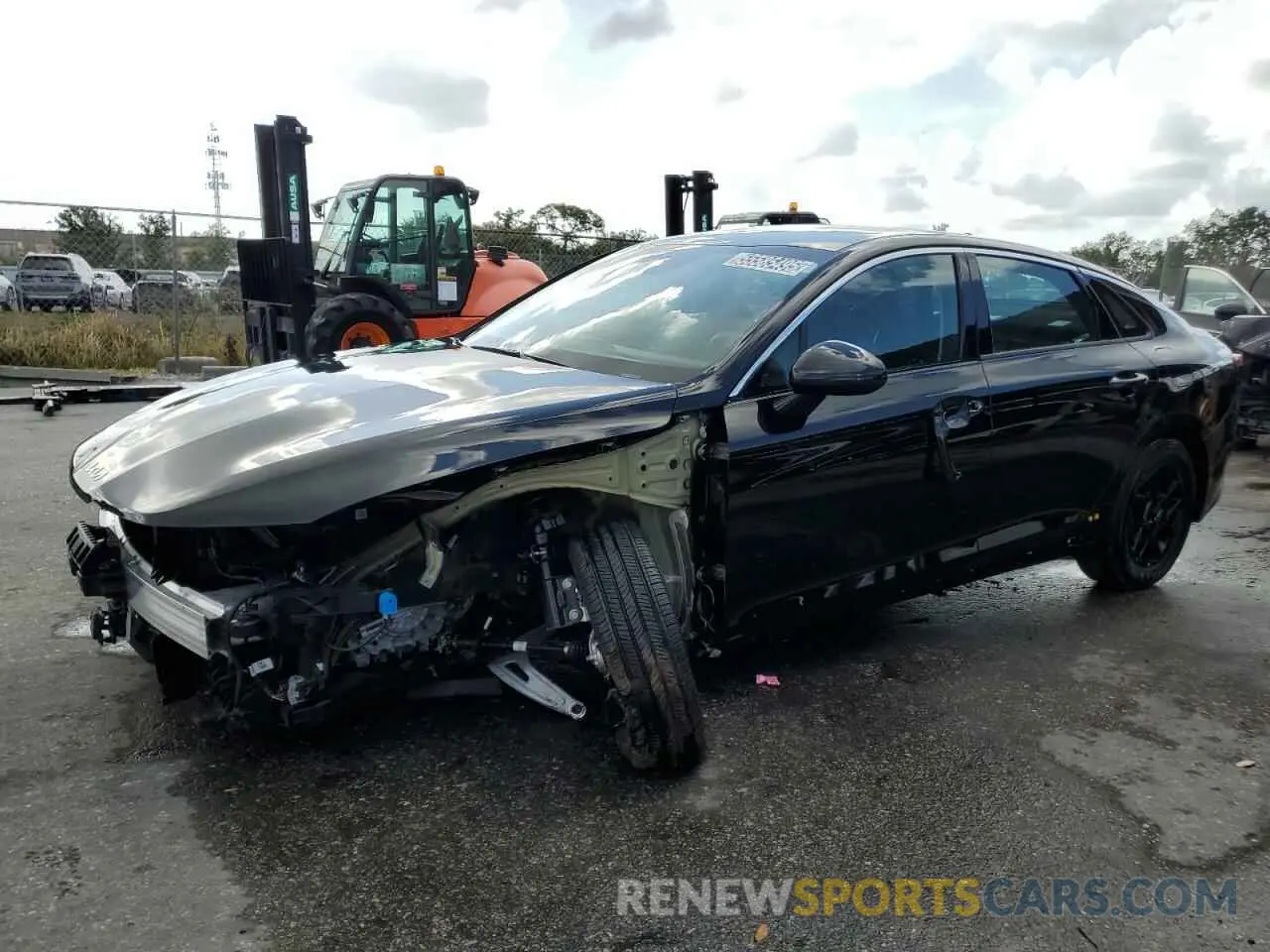 1 Photograph of a damaged car KNAG24J74S5336684 KIA K5 2025