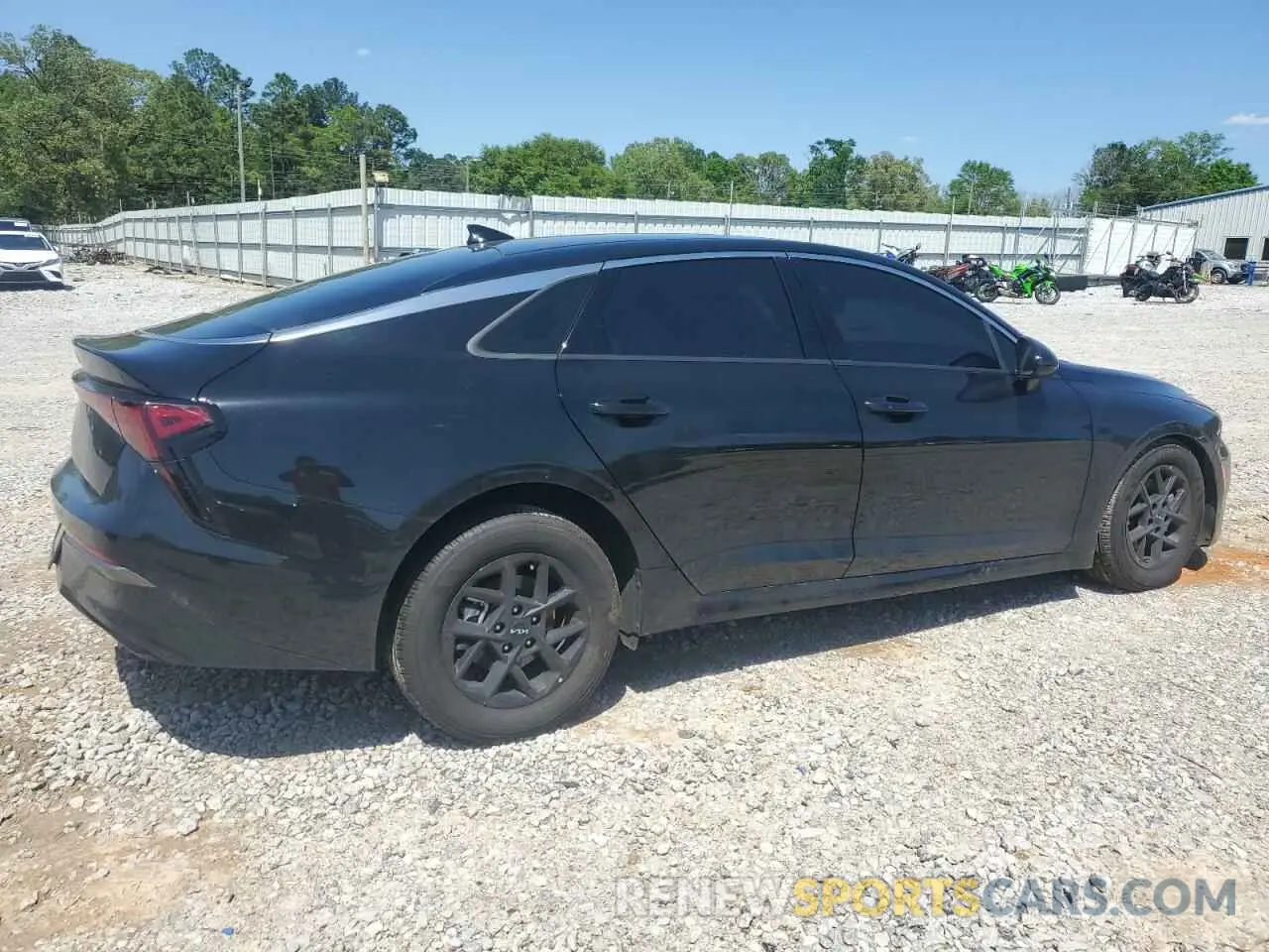 3 Photograph of a damaged car KNAG24J75S5323944 KIA K5 2025