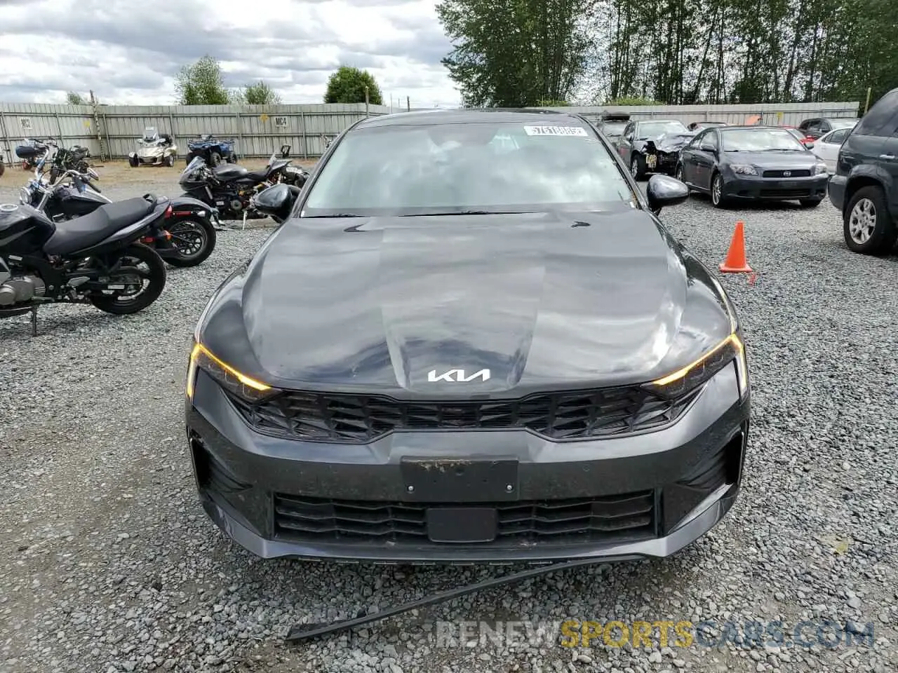 5 Photograph of a damaged car KNAG24J77S5356900 KIA K5 2025