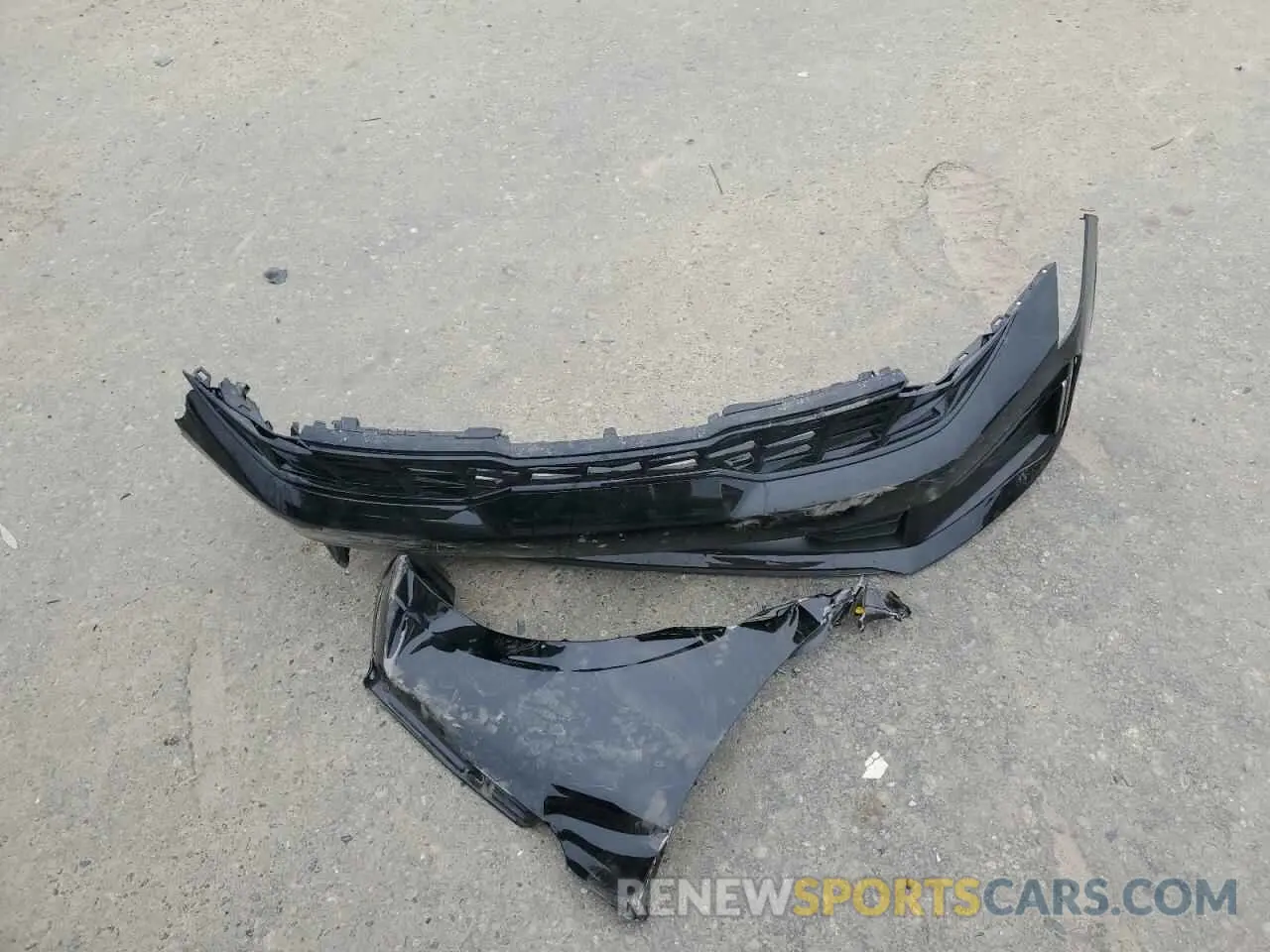 14 Photograph of a damaged car KNAG24J78S5322304 KIA K5 2025