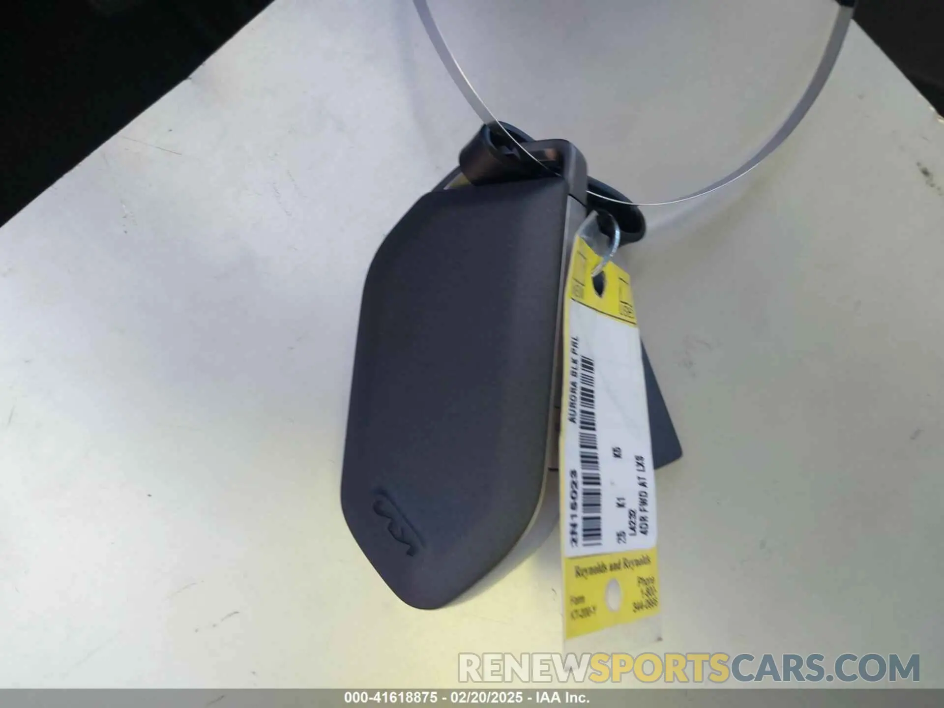 11 Photograph of a damaged car KNAG24J7XS5291850 KIA K5 2025