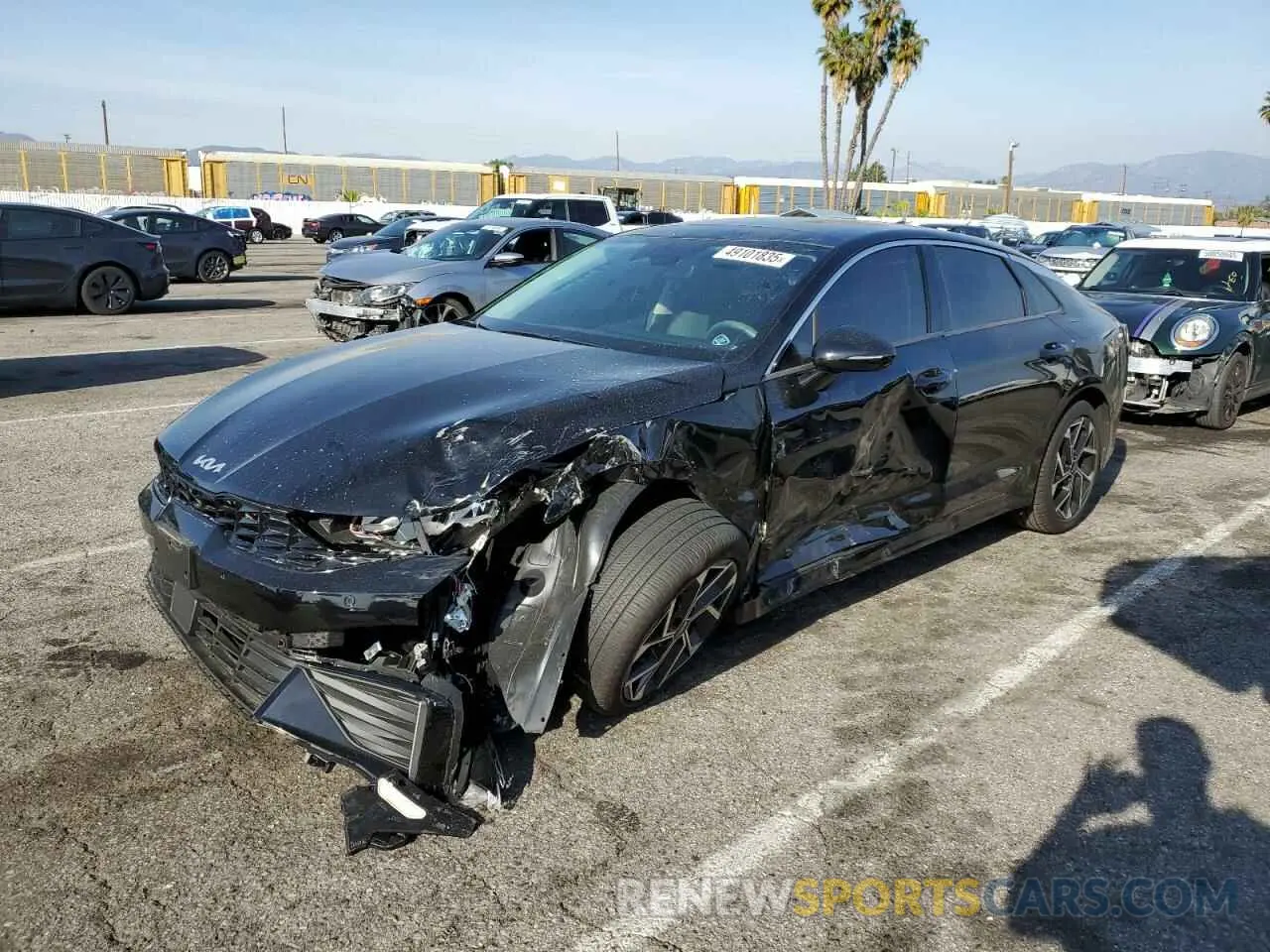 1 Photograph of a damaged car KNAG34J72S5286364 KIA K5 2025