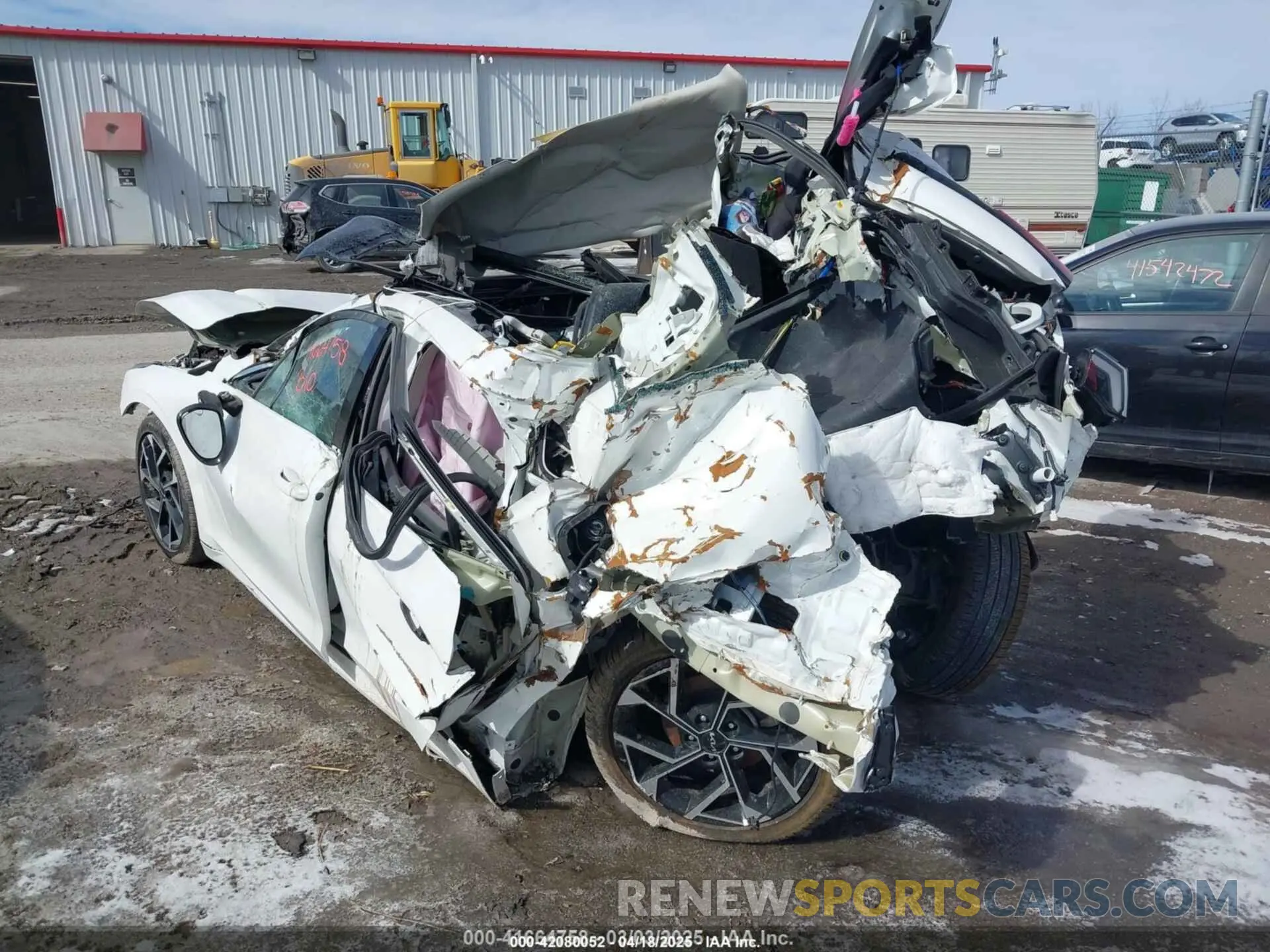 6 Photograph of a damaged car KNAG34J76S5271446 KIA K5 2025