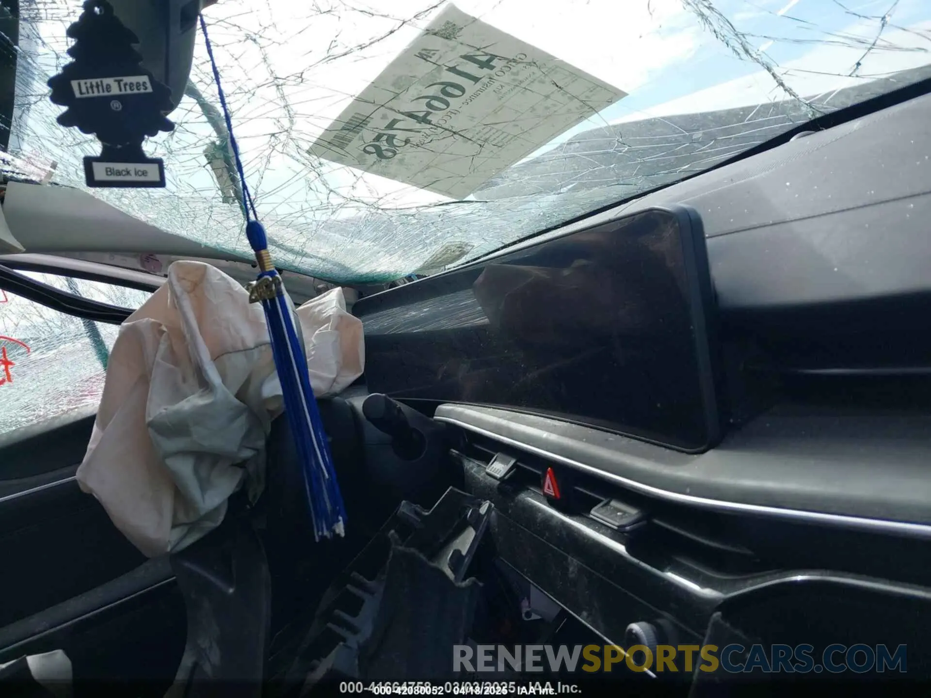 7 Photograph of a damaged car KNAG34J76S5271446 KIA K5 2025