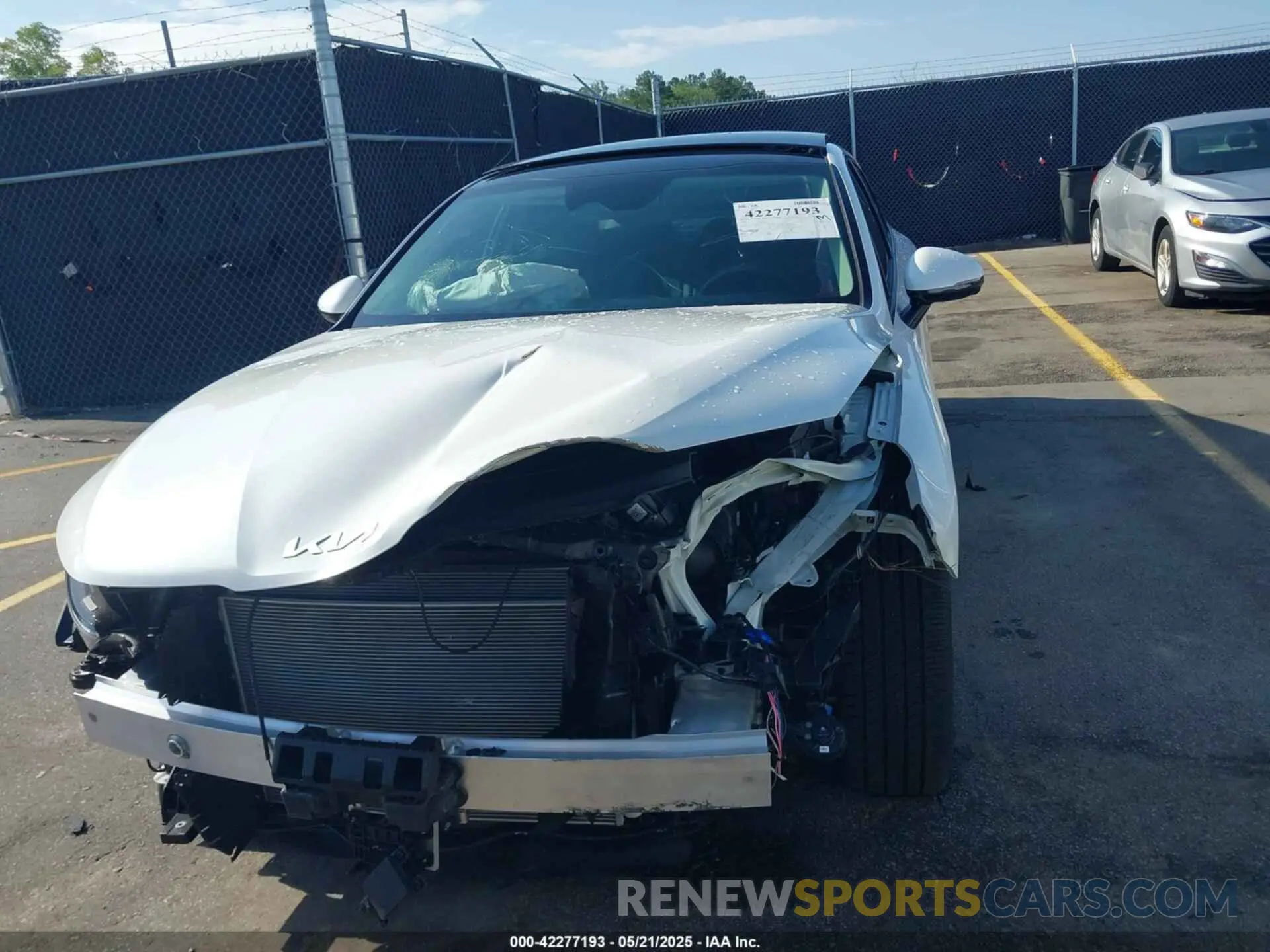 13 Photograph of a damaged car KNAG34J79S5292453 KIA K5 2025