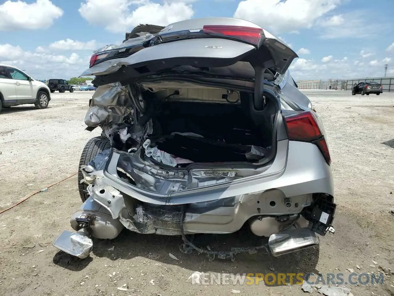 6 Photograph of a damaged car KNAG44J85S5335661 KIA K5 2025
