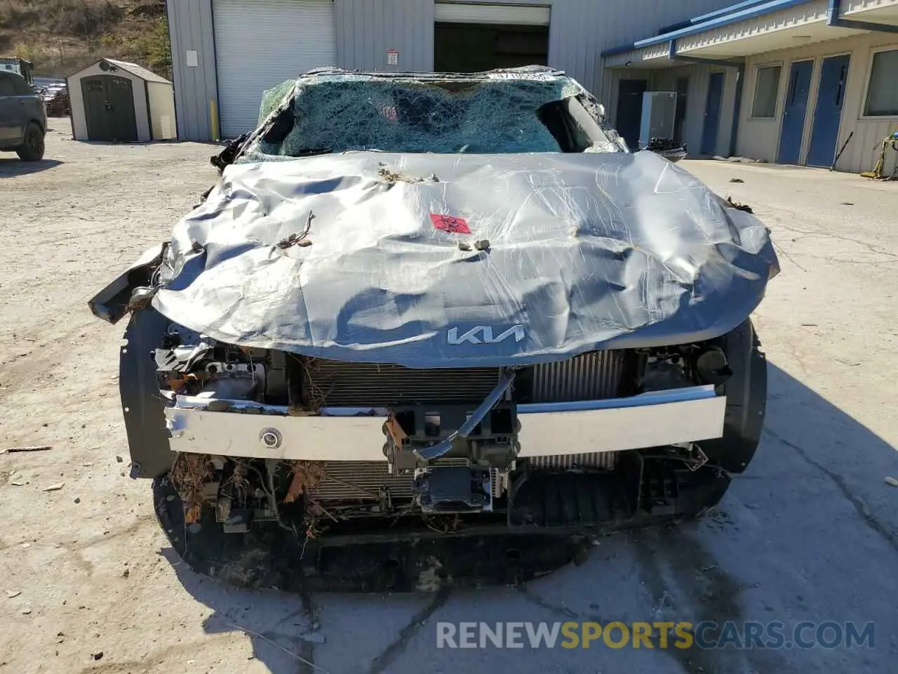 5 Photograph of a damaged car KNAG44J86S5340352 KIA K5 2025