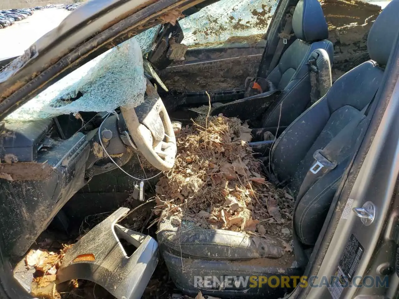 7 Photograph of a damaged car KNAG44J86S5340352 KIA K5 2025