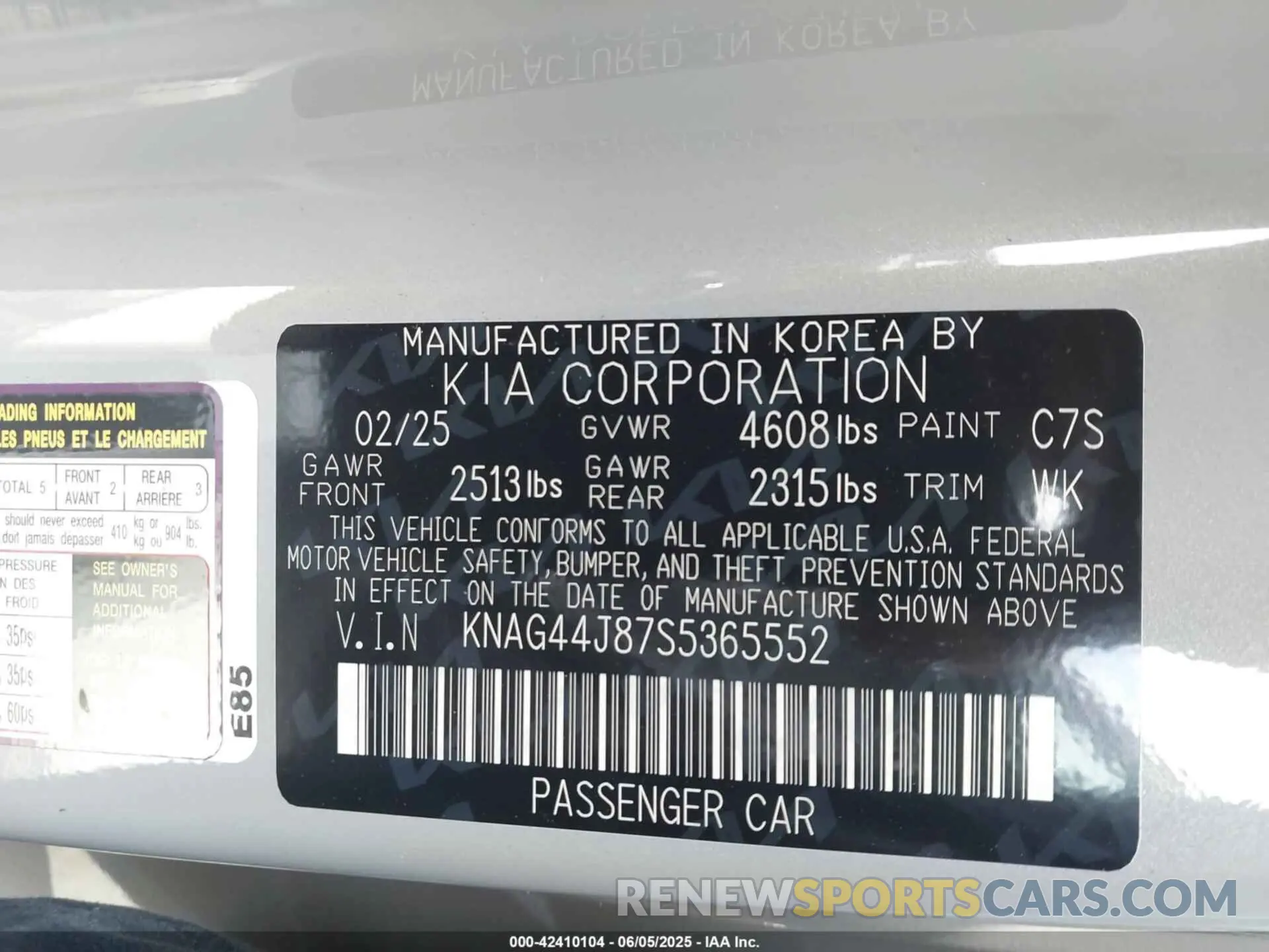9 Photograph of a damaged car KNAG44J87S5365552 KIA K5 2025
