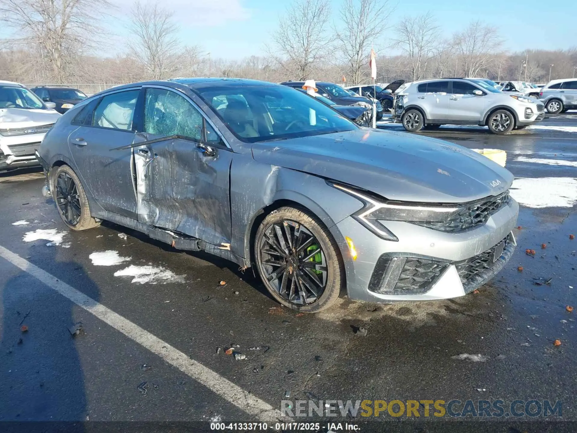 1 Photograph of a damaged car KNAG44J89S5334027 KIA K5 2025