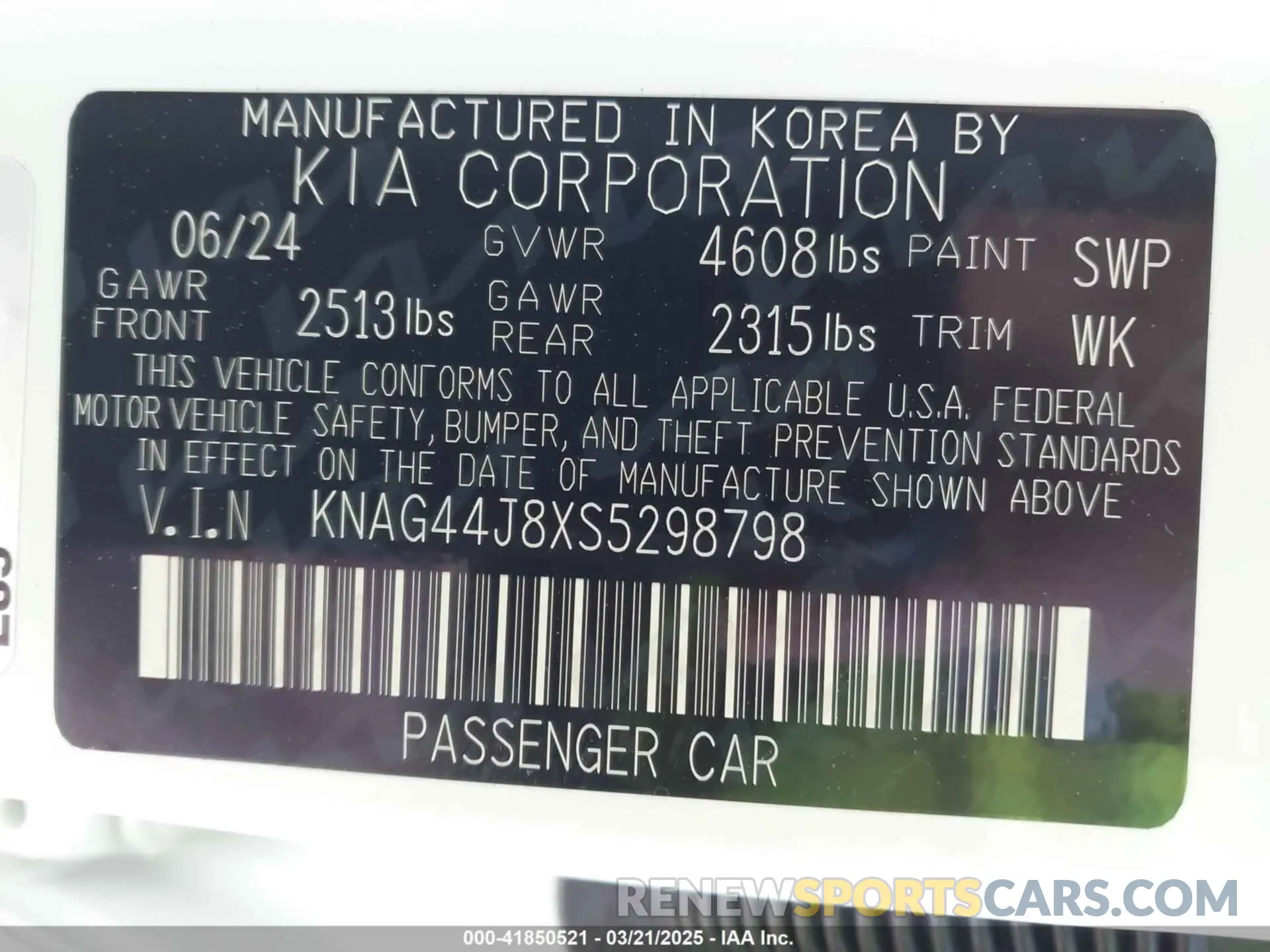 9 Photograph of a damaged car KNAG44J8XS5298798 KIA K5 2025