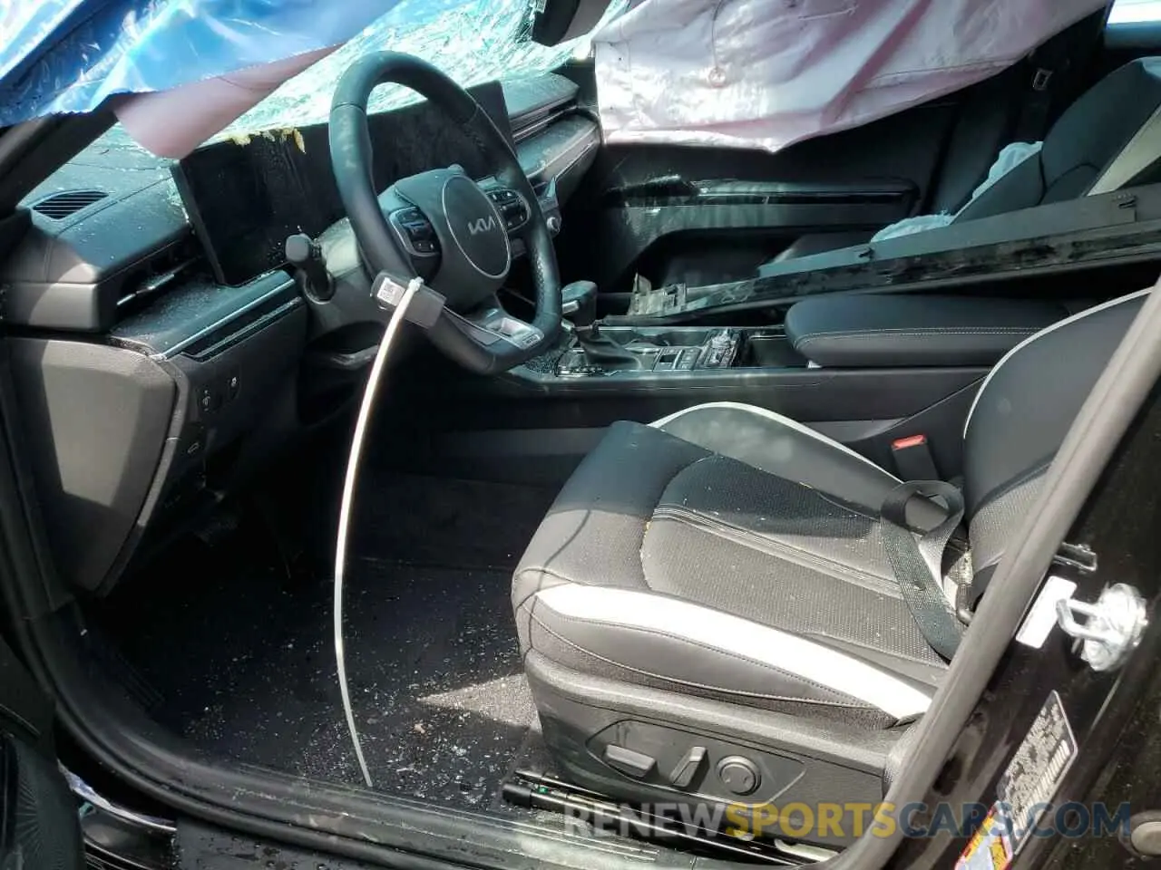 7 Photograph of a damaged car KNAG64J70S5285267 KIA K5 2025