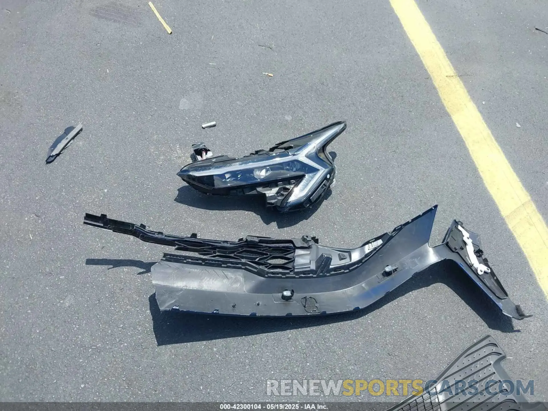 11 Photograph of a damaged car KNAG64J71S5274343 KIA K5 2025
