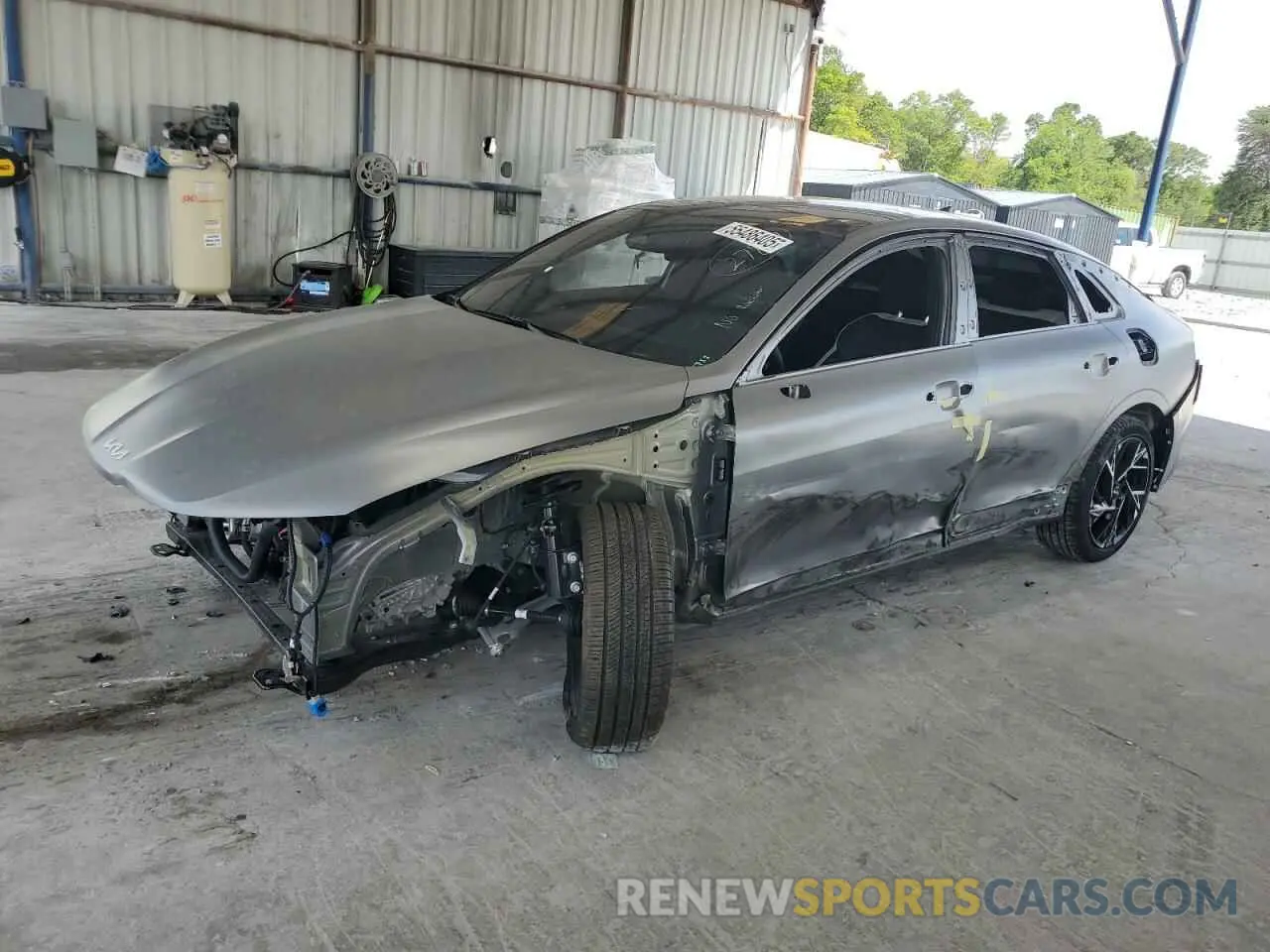 1 Photograph of a damaged car KNAG64J71S5326280 KIA K5 2025