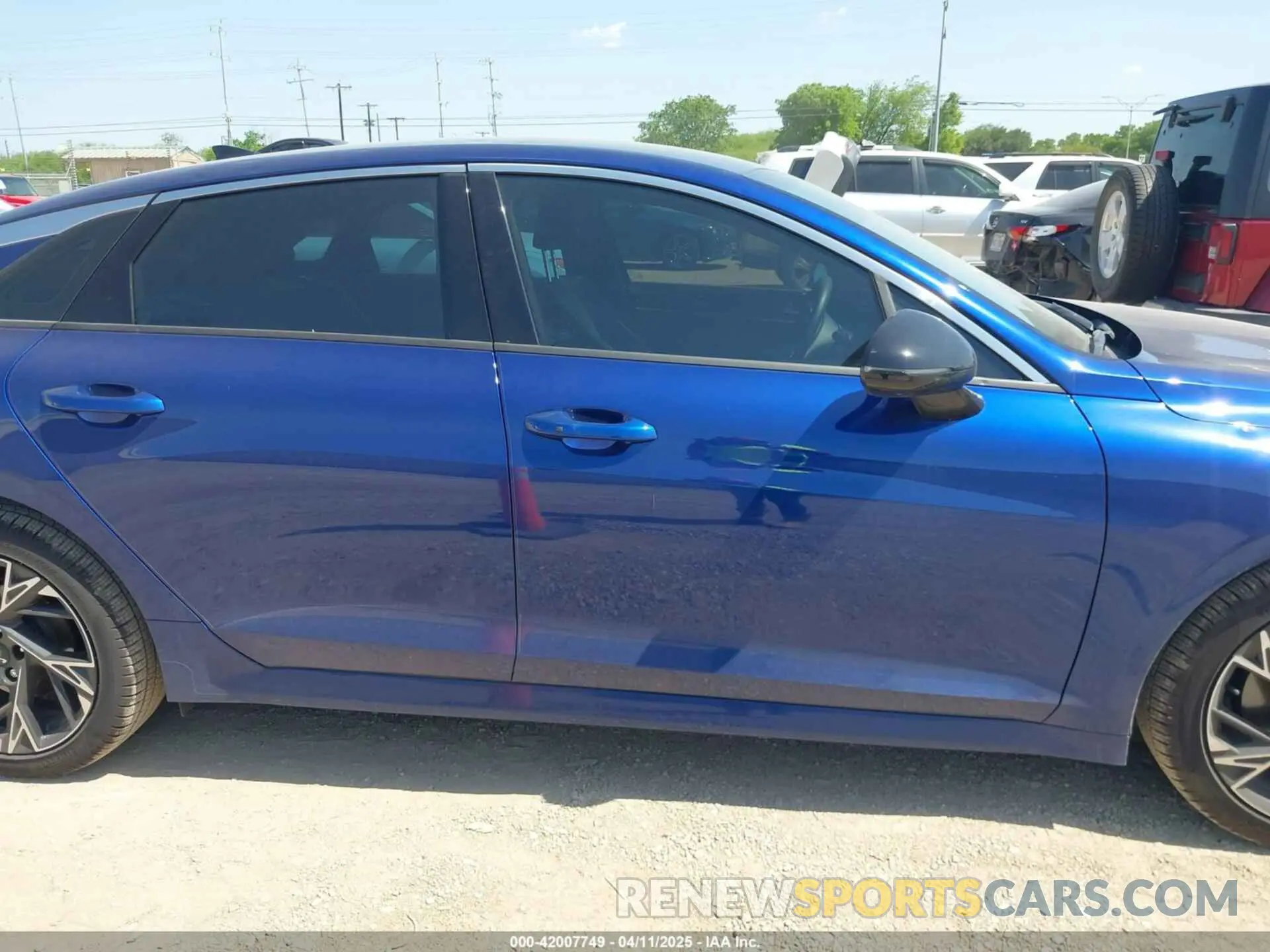 13 Photograph of a damaged car KNAG64J71S5337795 KIA K5 2025