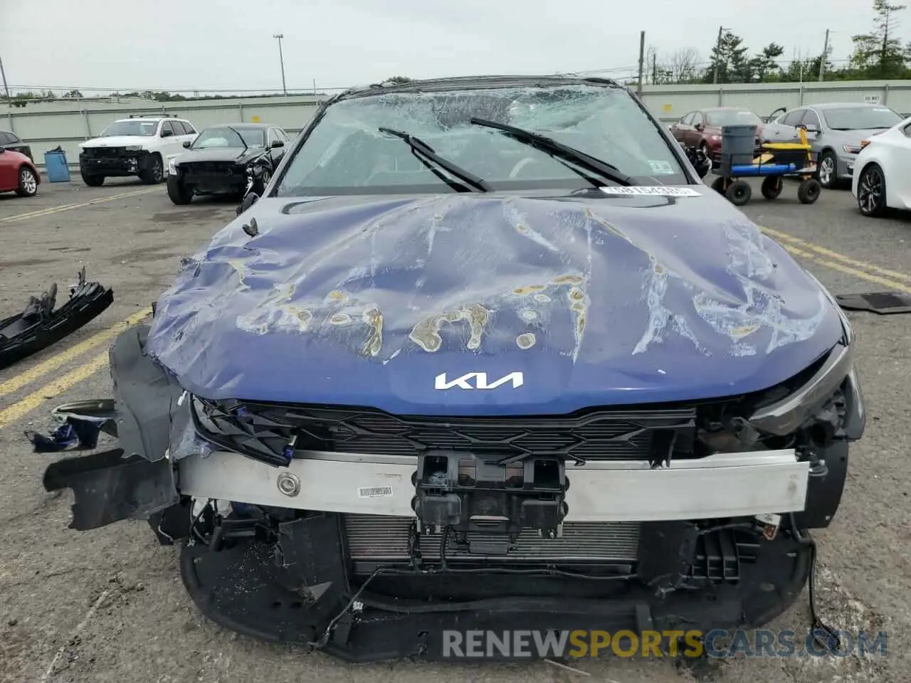 5 Photograph of a damaged car KNAG64J71S5350661 KIA K5 2025