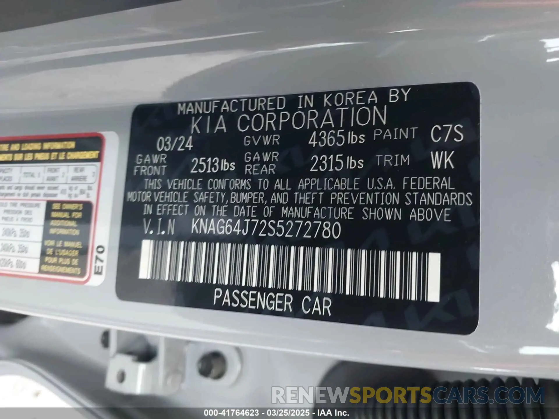 9 Photograph of a damaged car KNAG64J72S5272780 KIA K5 2025